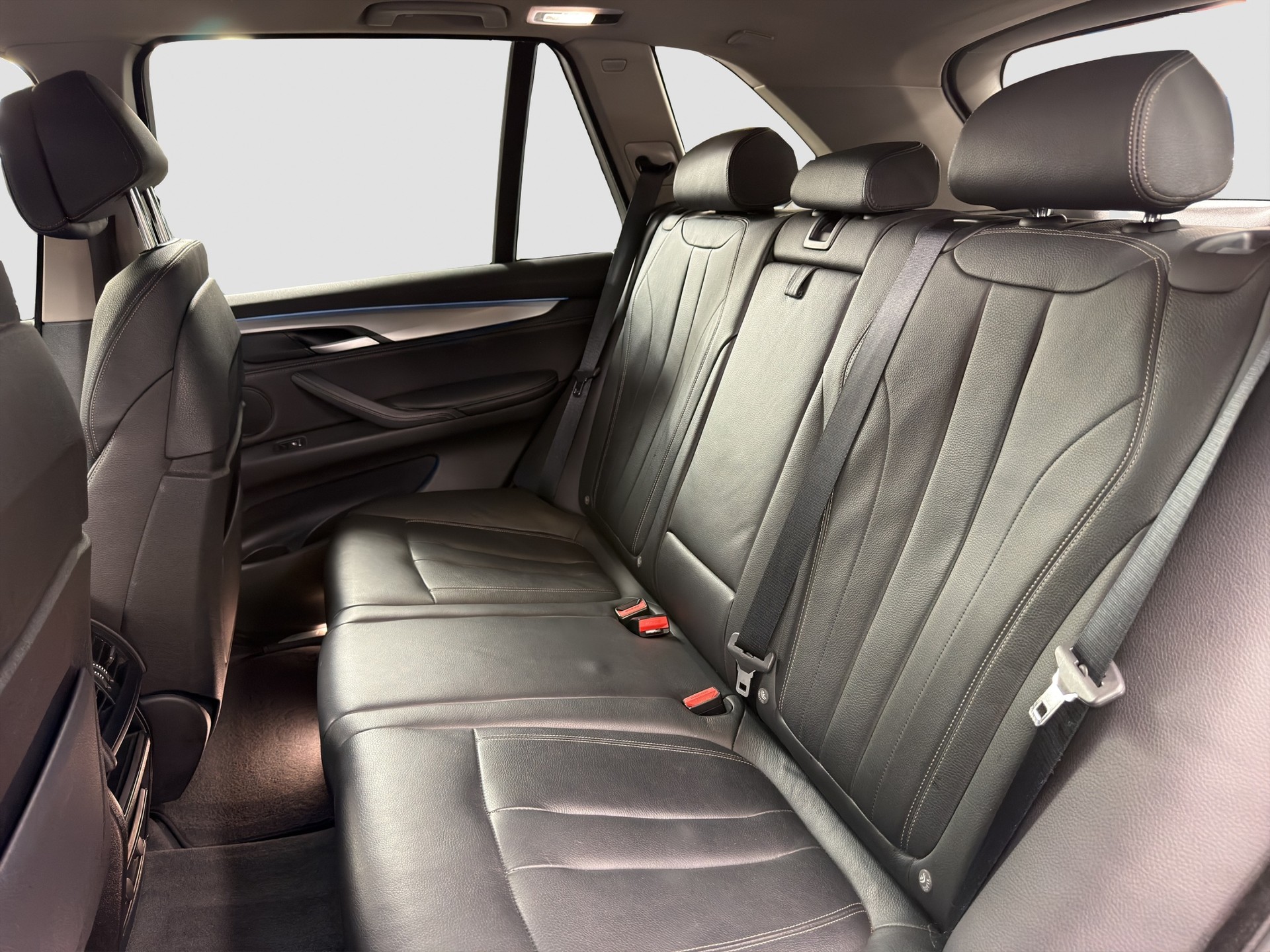 BMW X5 xDrive 30d Steptronic-image-2
