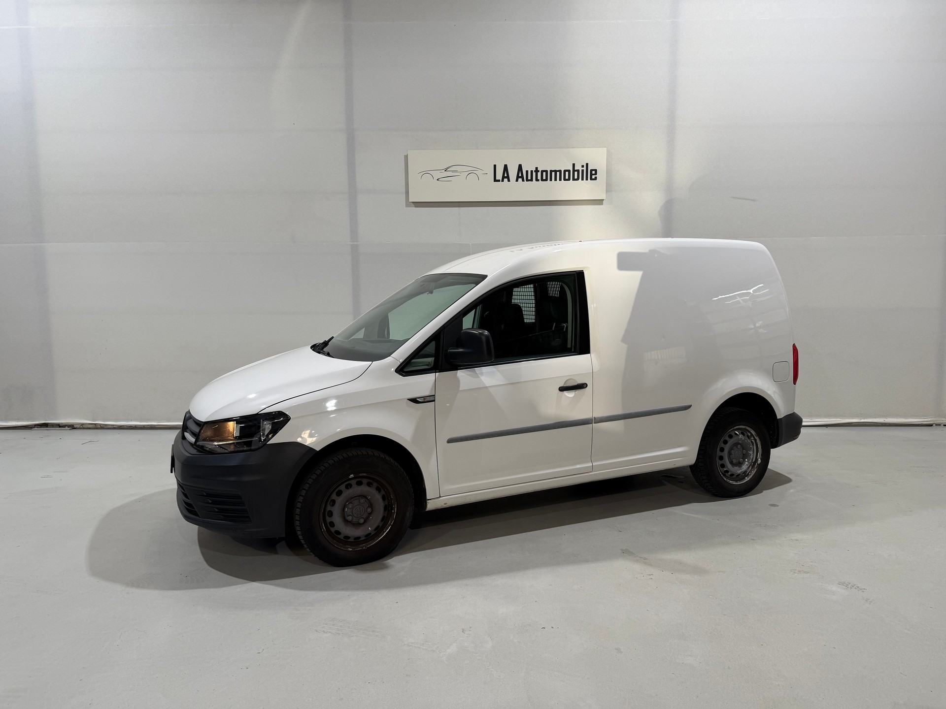 VW Caddy 1.2 TSI Entry BlueMotion Technology-image-1