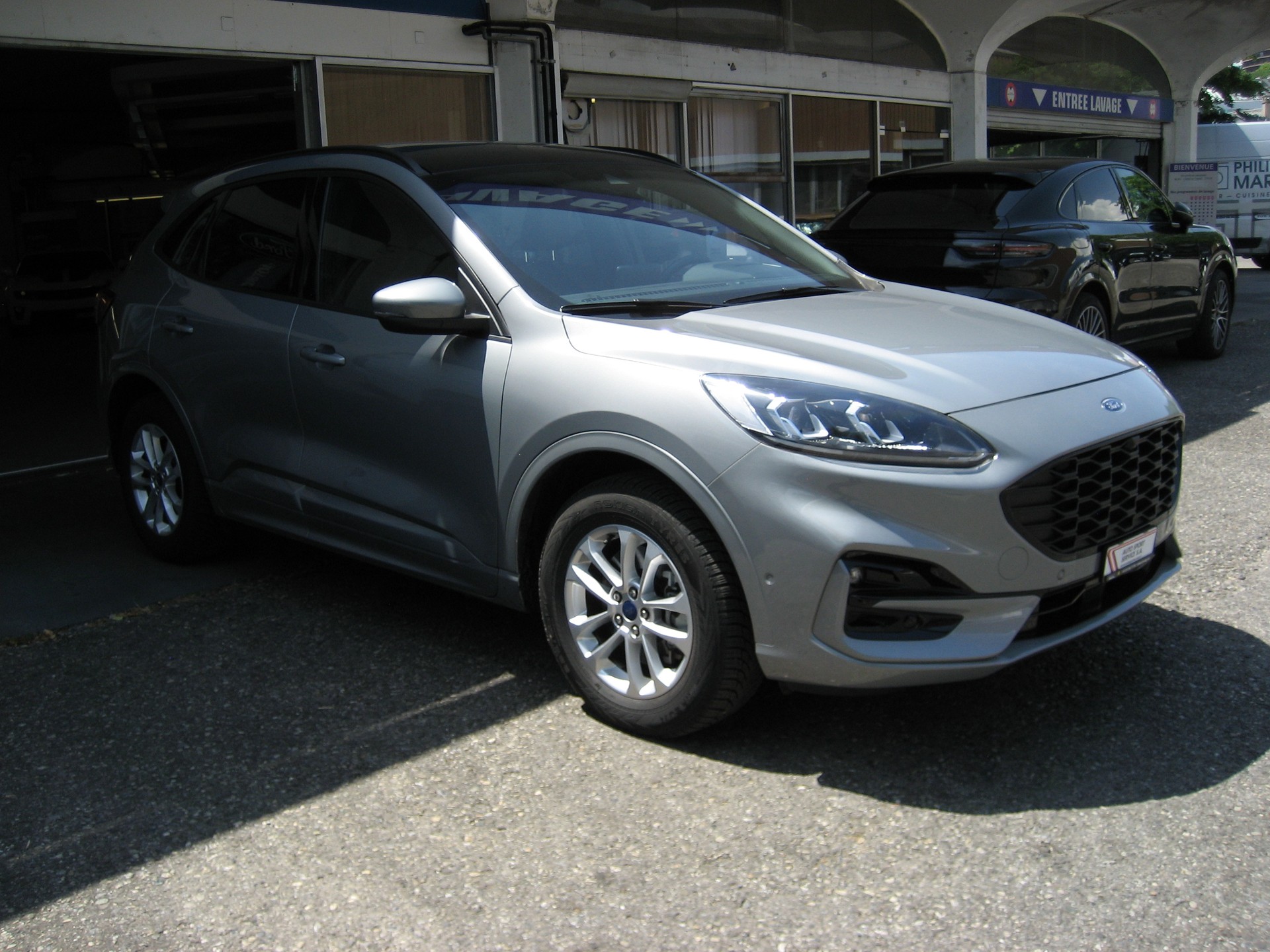 FORD Kuga 2.5 PHEV ST-Line X 2WD-image-4