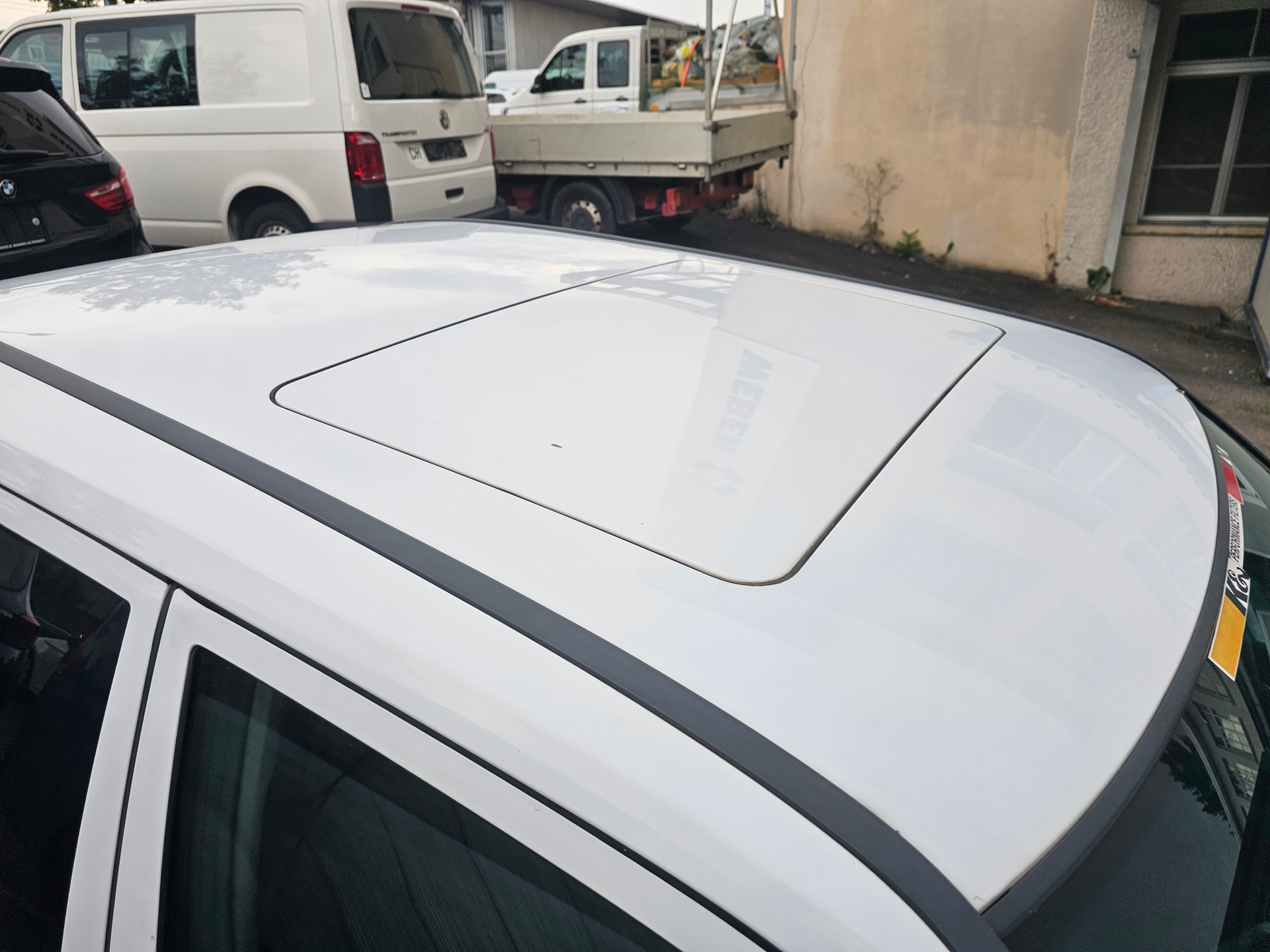 MERCEDES-BENZ 200 E-image-4