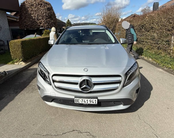MERCEDES-BENZ GLA 200 CDI Style 4m-image-13