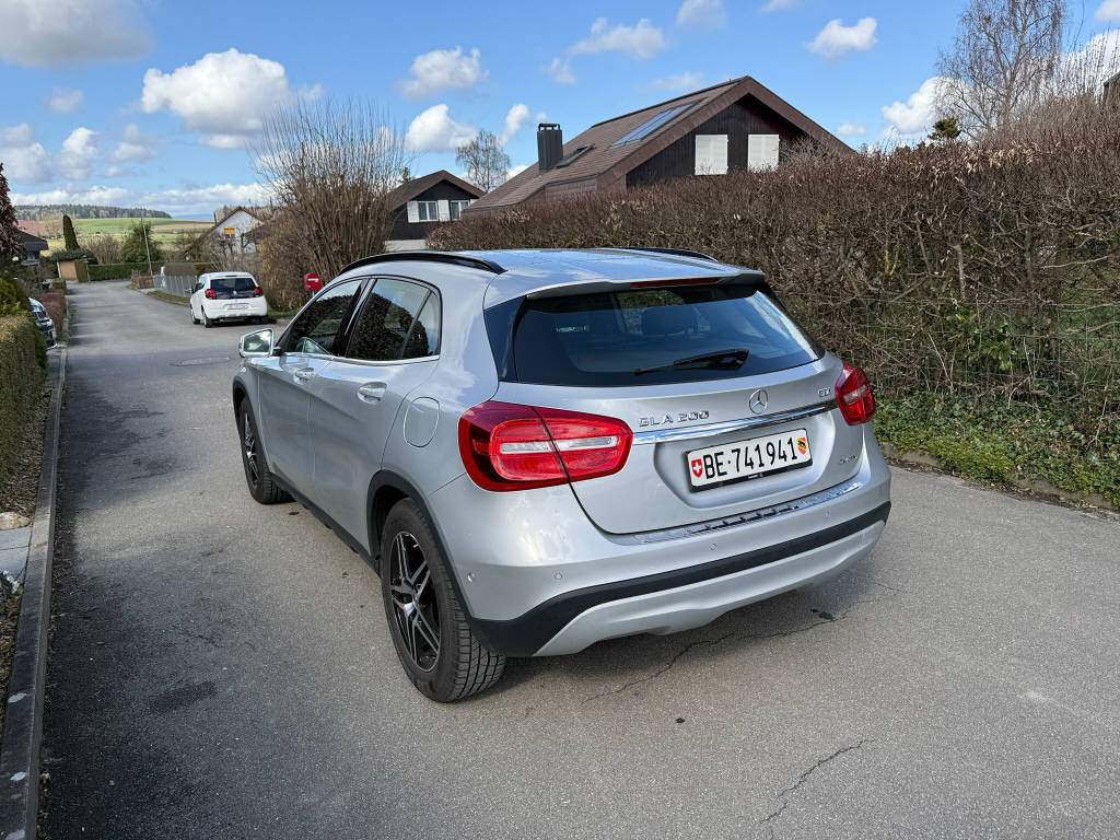 MERCEDES-BENZ GLA 200 CDI Style 4m-image-7