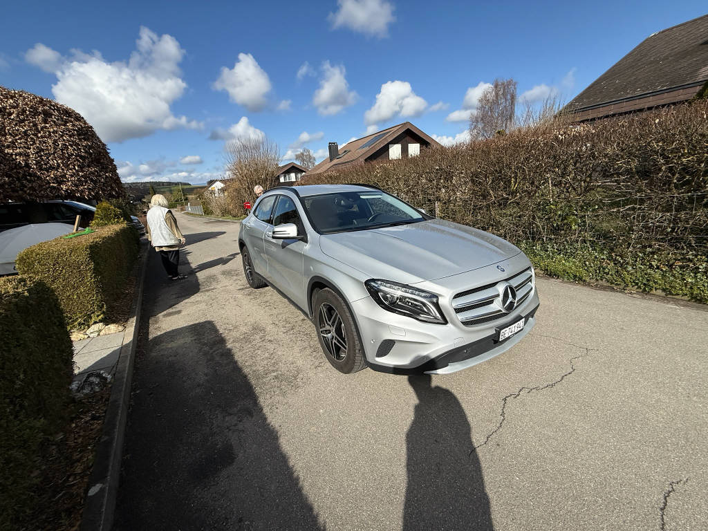 MERCEDES-BENZ GLA 200 CDI Style 4m-image-6