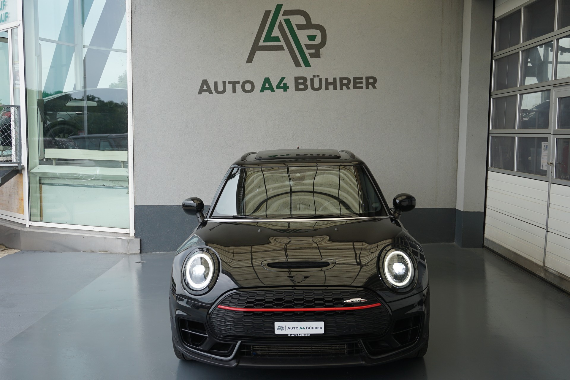 MINI Clubman Cooper JCW ALL4-image-11