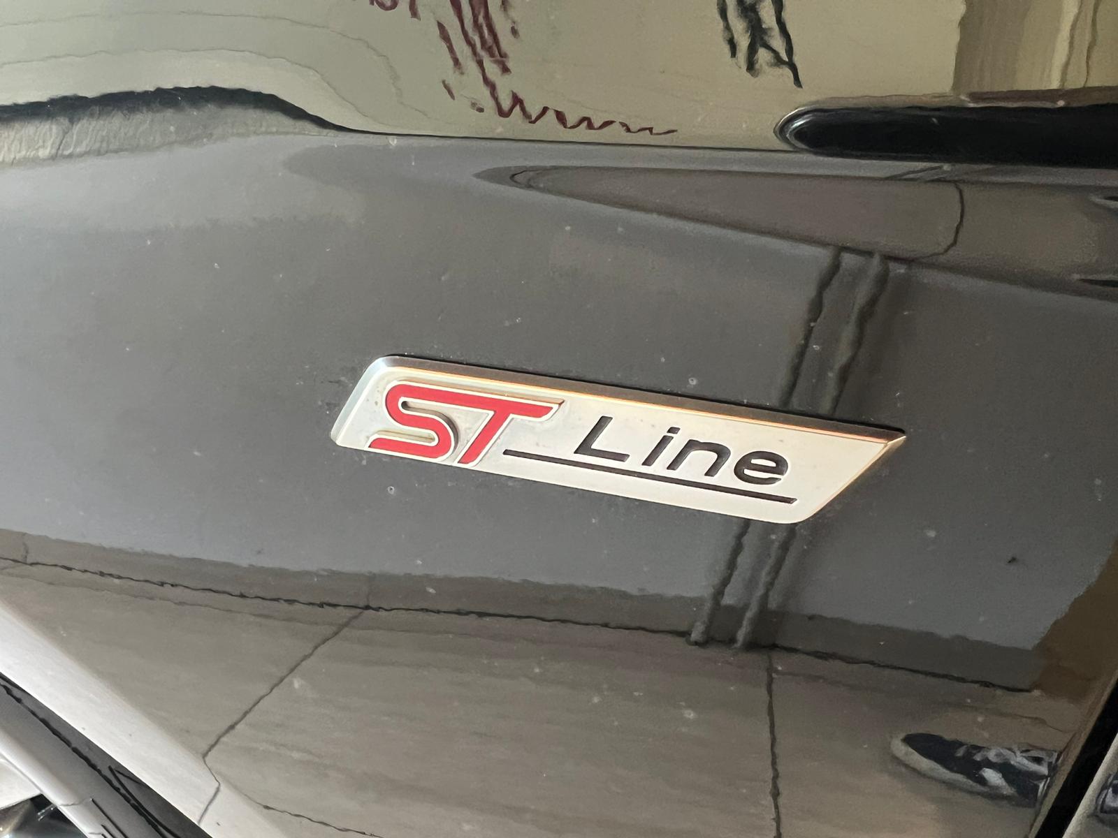 FORD Focus 1.0 SCTi ST Line-image-8