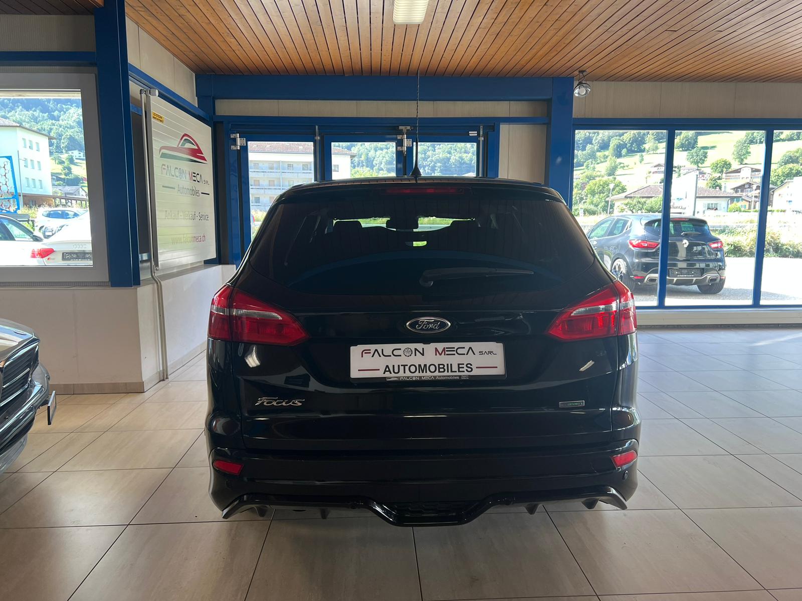 FORD Focus 1.0 SCTi ST Line-image-7