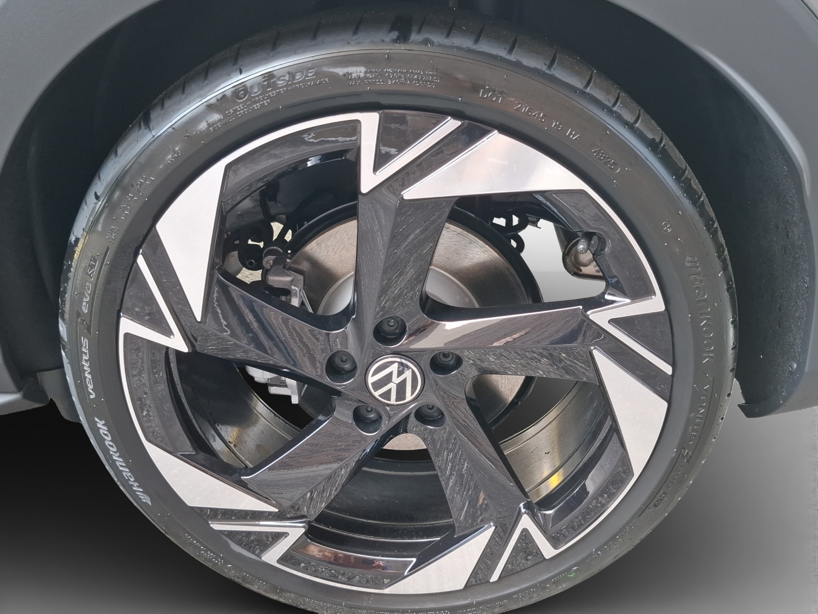 VW T-Roc 1.5 eTSI mHEV R-Line DSG-image-14