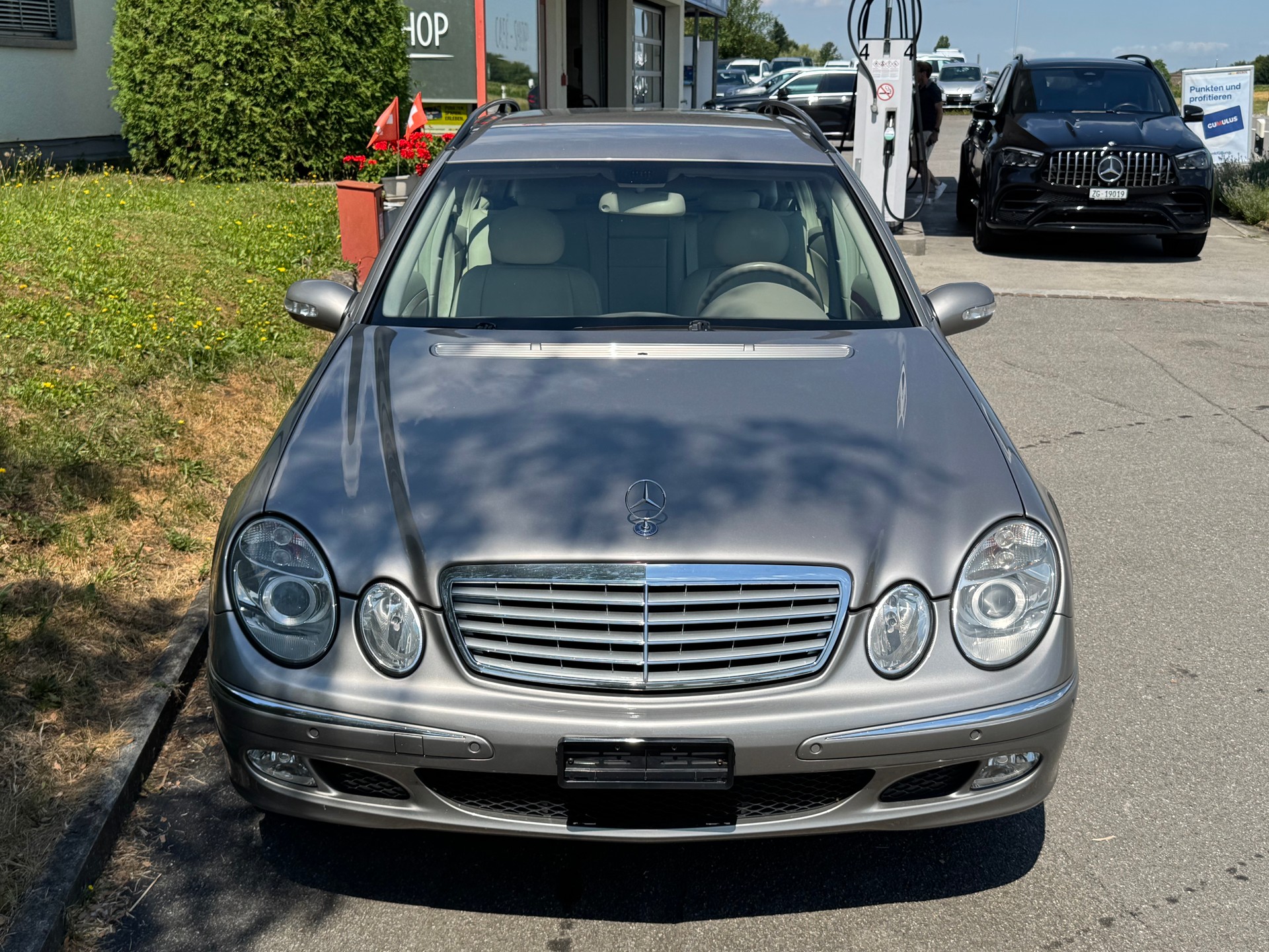 MERCEDES-BENZ E 200 Kompressor Elégance-image-1
