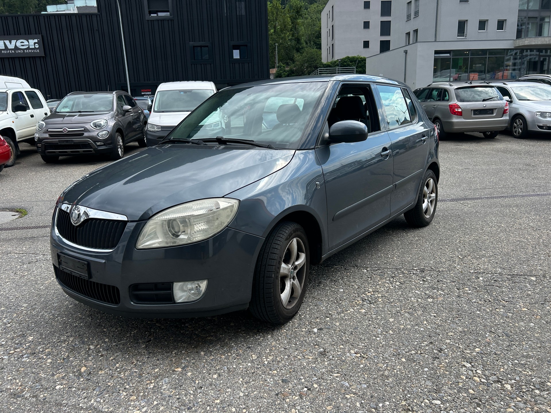 SKODA Fabia 1.4 Elegance-image-1