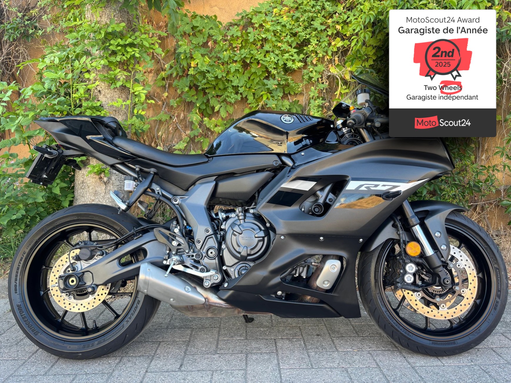 YAMAHA YZF-R7 (35kW)