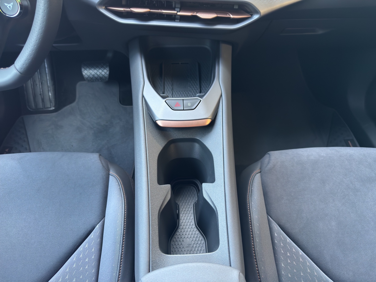 CUPRA Raval BEV 55kWh 448km 211PS 1A 211PS/155kW BEV elektrisch-image-6