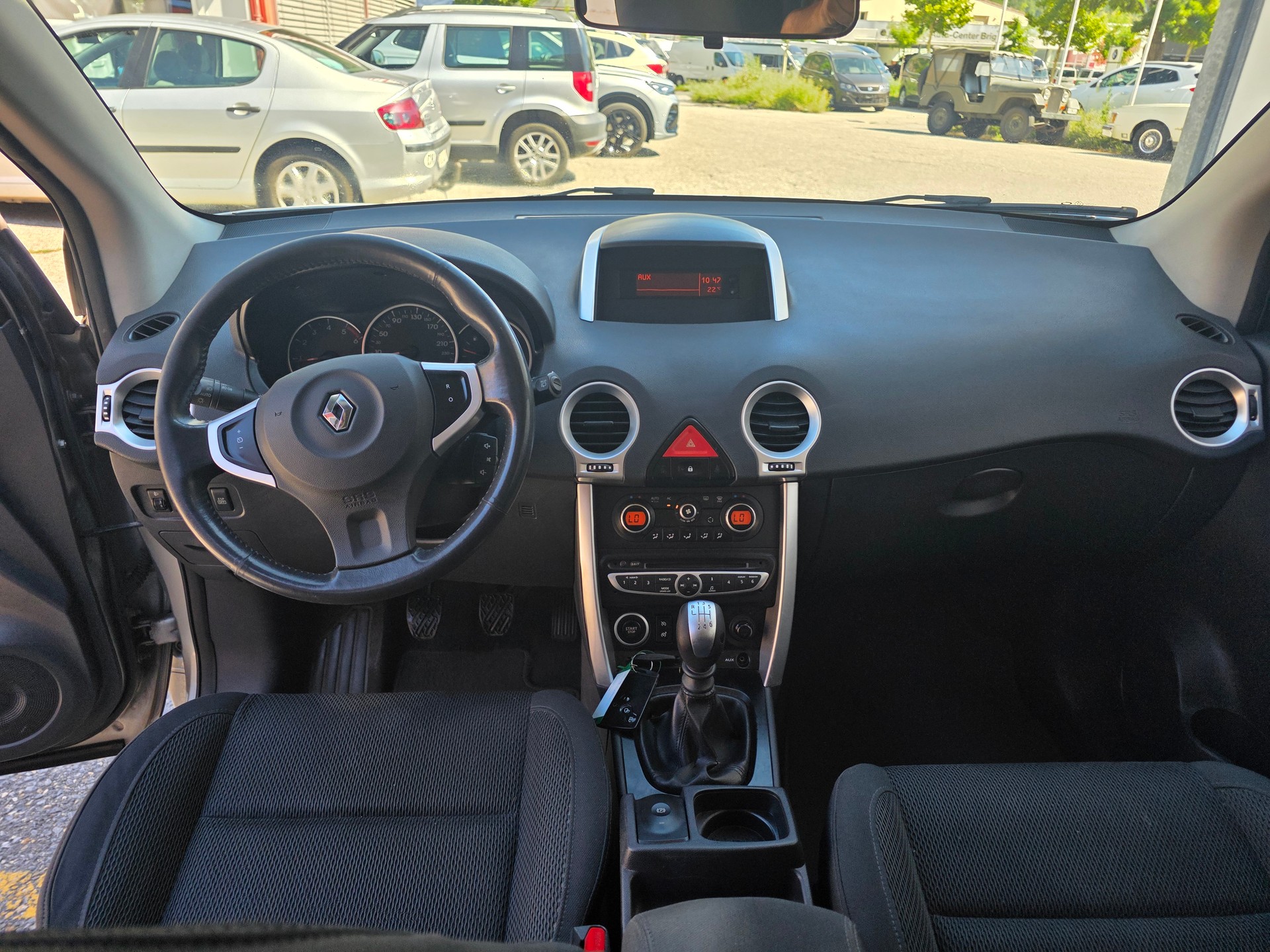 RENAULT Koleos 2.0 dCi Dynamique Luxe 4x4-image-10