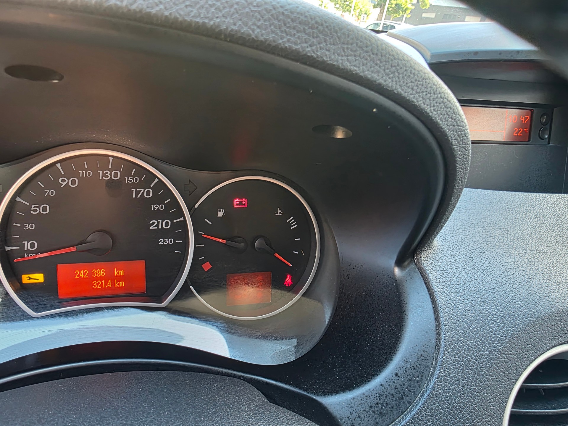 RENAULT Koleos 2.0 dCi Dynamique Luxe 4x4-image-11