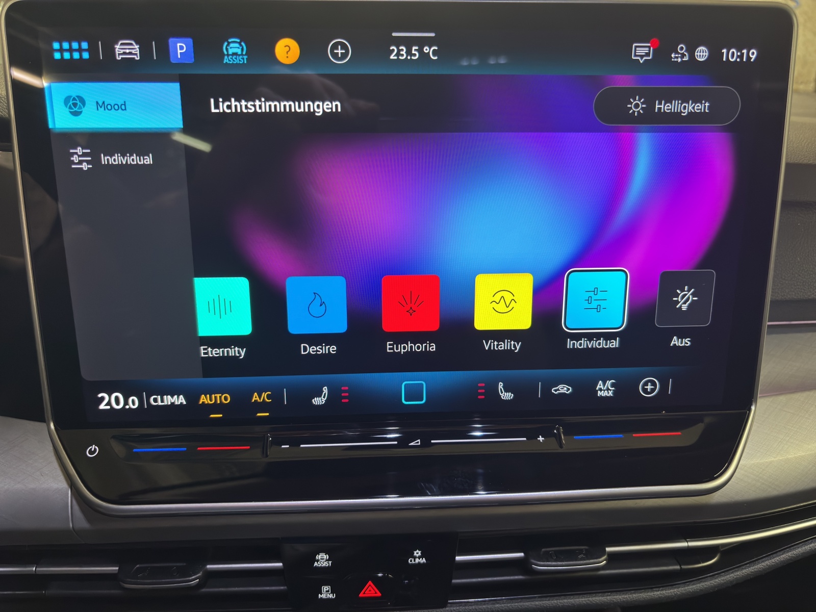 VW Golf 1.5 e TSI mHEV United DSG-image-13