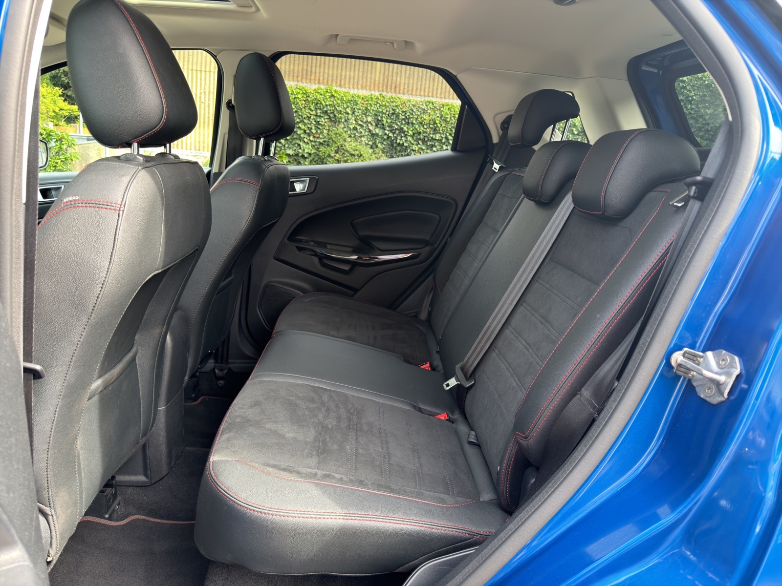 FORD EcoSport 1.0 SCTi ST-Line Automat-image-10