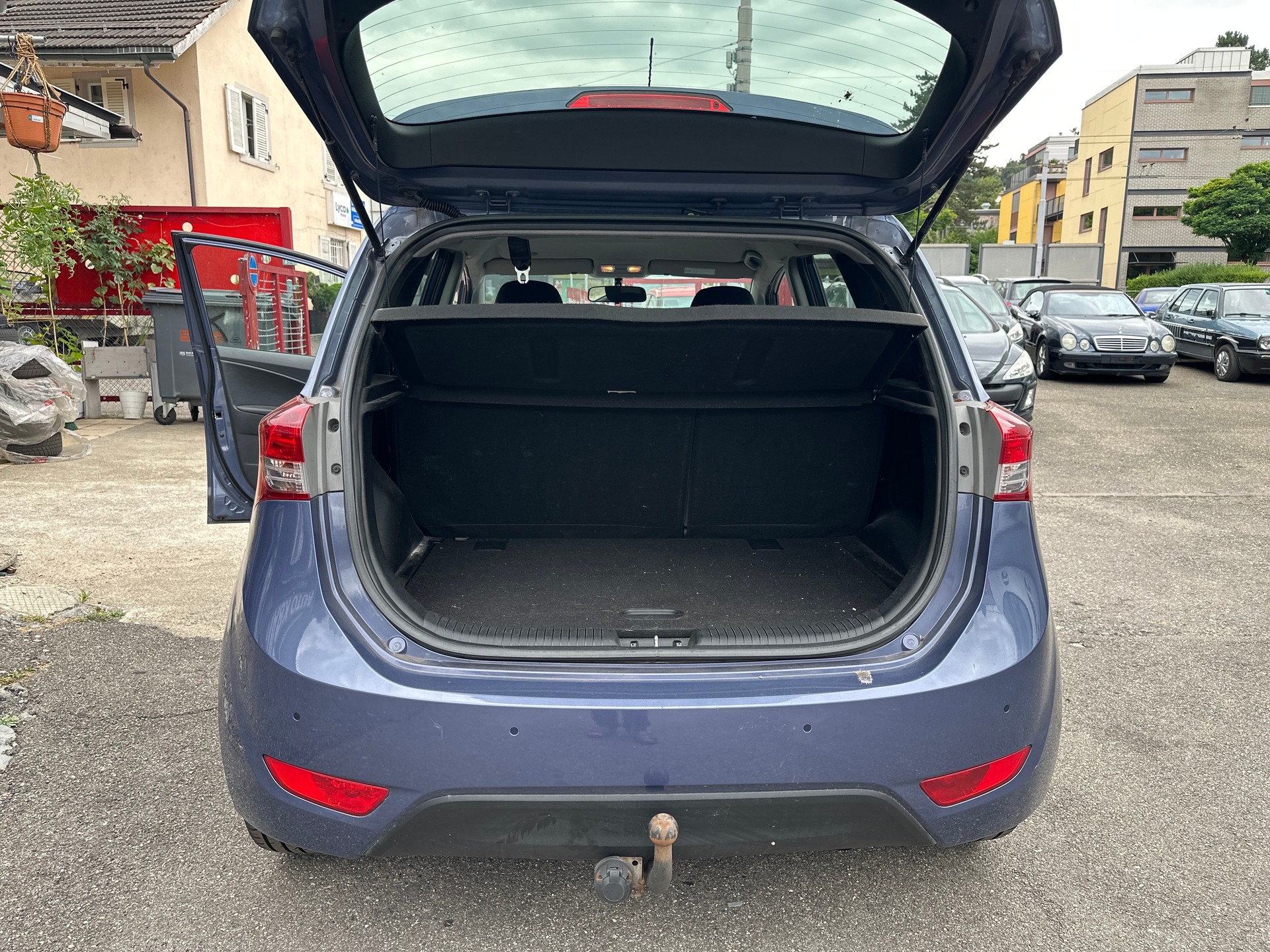 HYUNDAI iX20 1.6 Premium-image-9