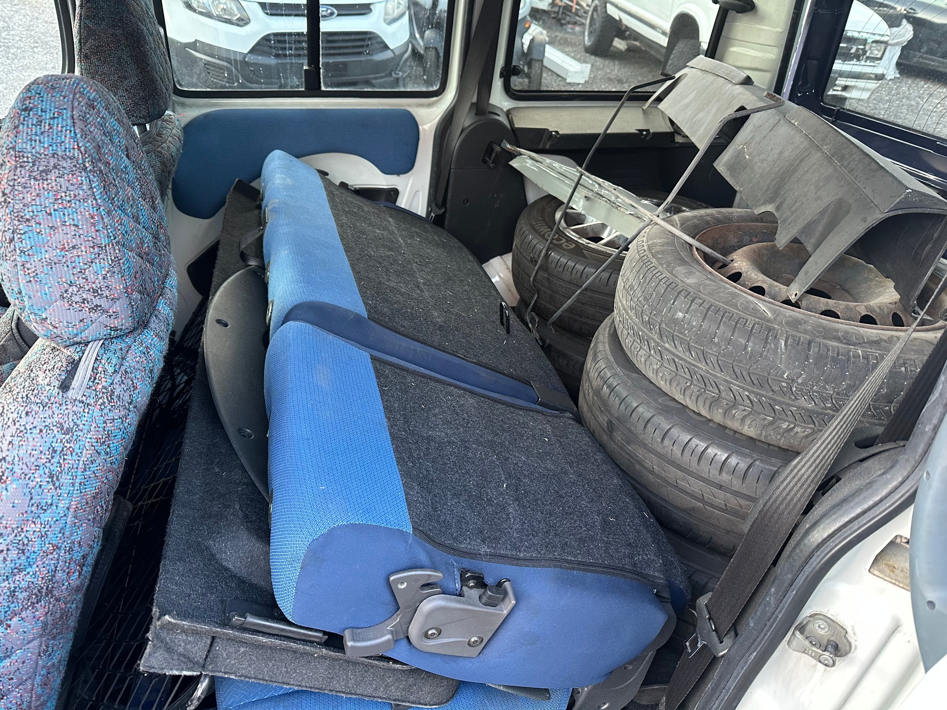 FIAT Doblò 1.9 JTD Malibu-image-2