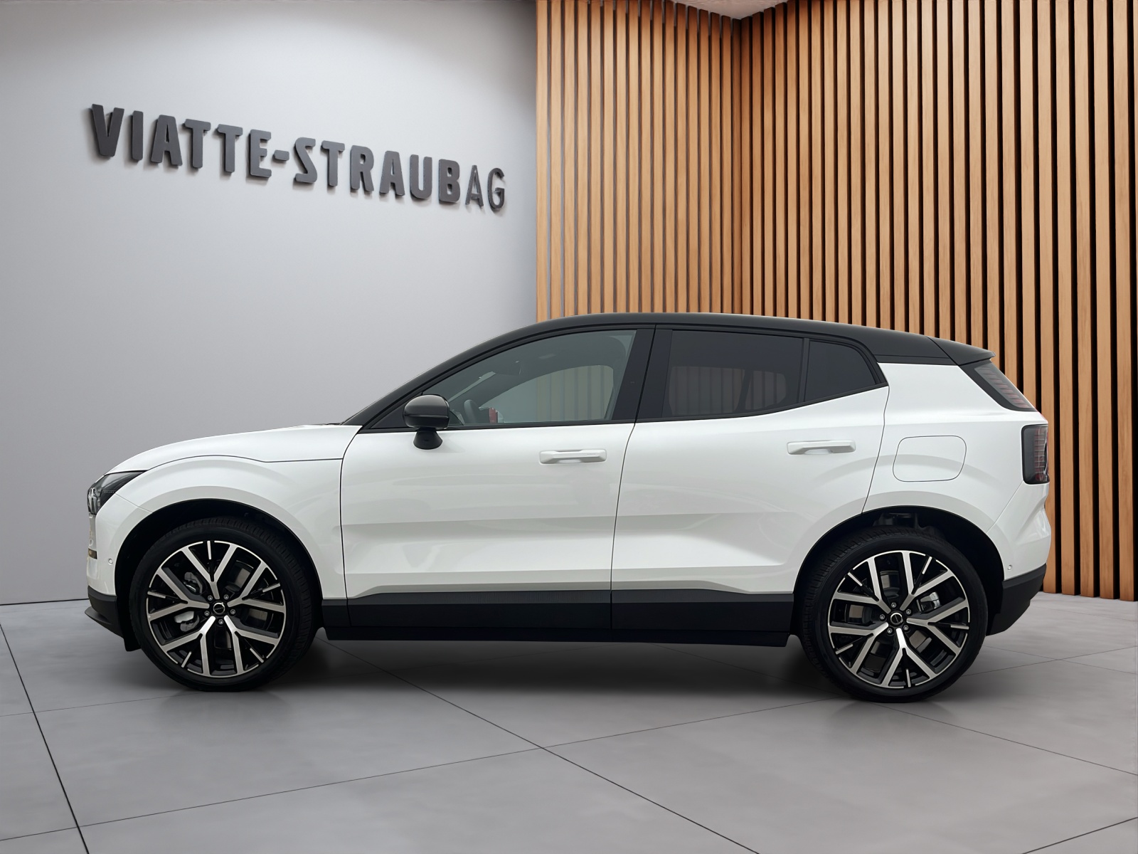 VOLVO EX30 E60 Twin Ultra Performance AWD-image-3