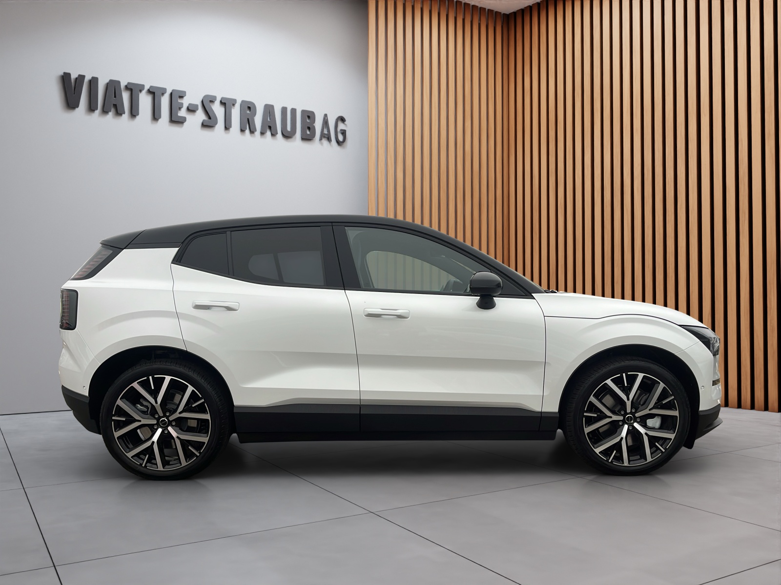 VOLVO EX30 E60 Twin Ultra Performance AWD-image-2