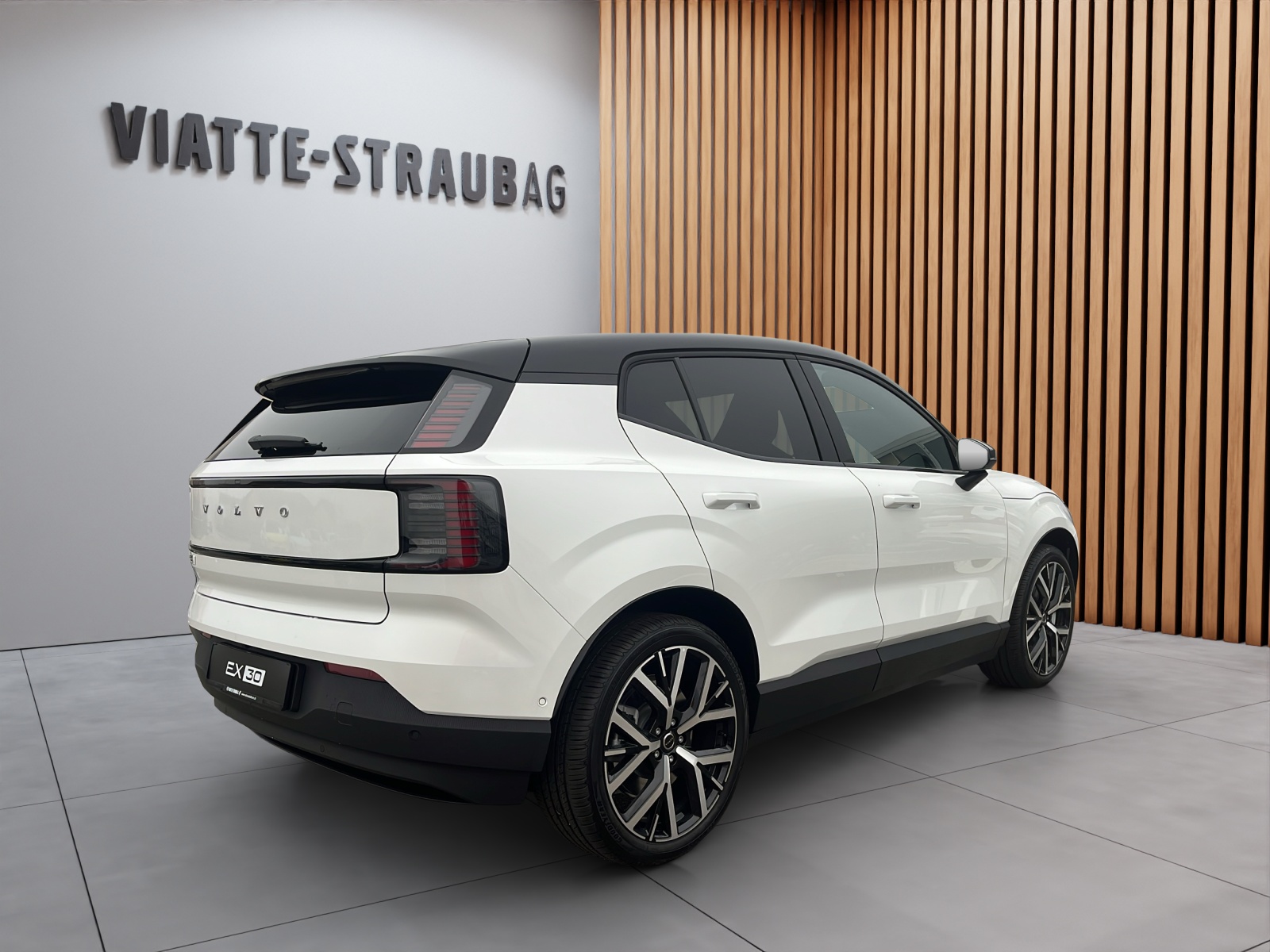 VOLVO EX30 E60 Twin Ultra Performance AWD-image-6