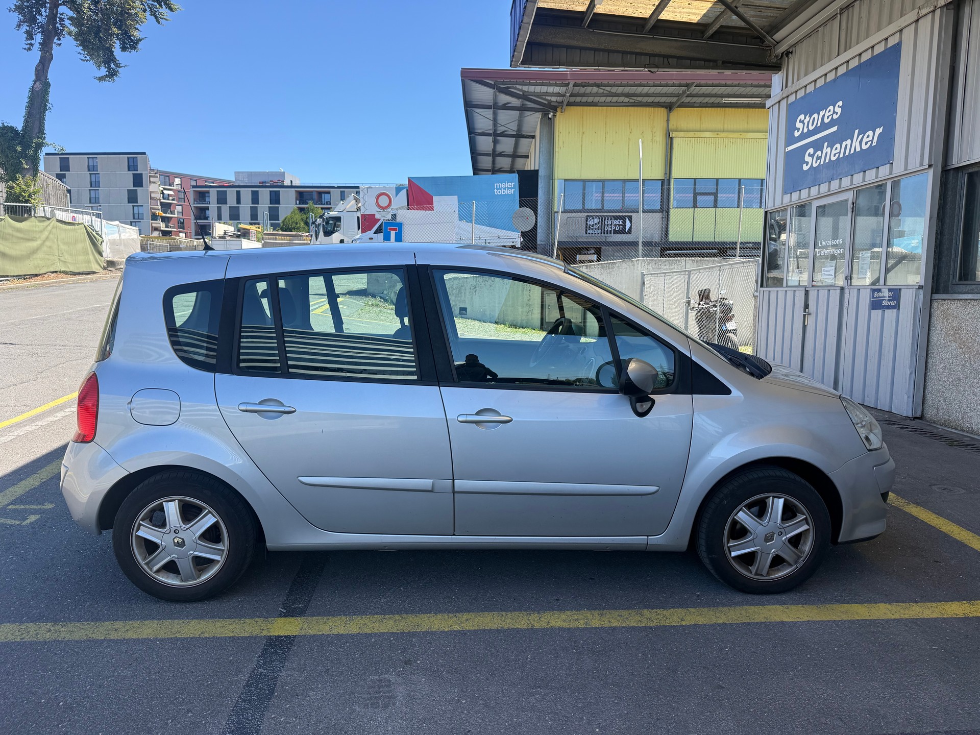 RENAULT Modus 1.2 16V T Dynamique-image-6