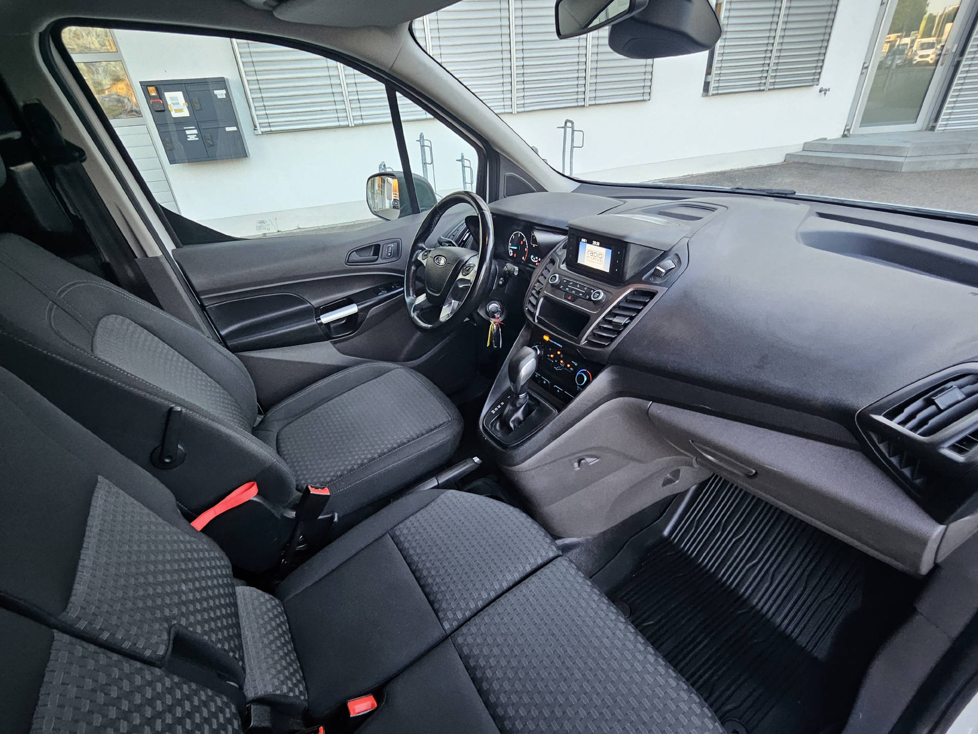 FORD Transit Connect Van 200 L1 1.5 EcoBlue 120 Trend-image-12