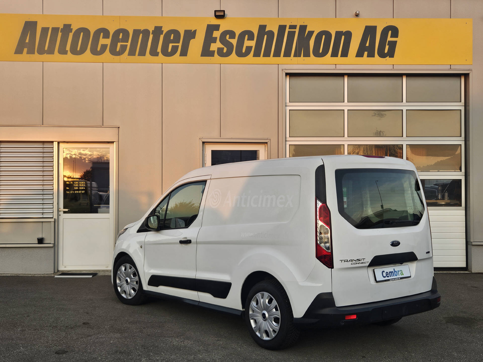 FORD Transit Connect Van 200 L1 1.5 EcoBlue 120 Trend-image-6