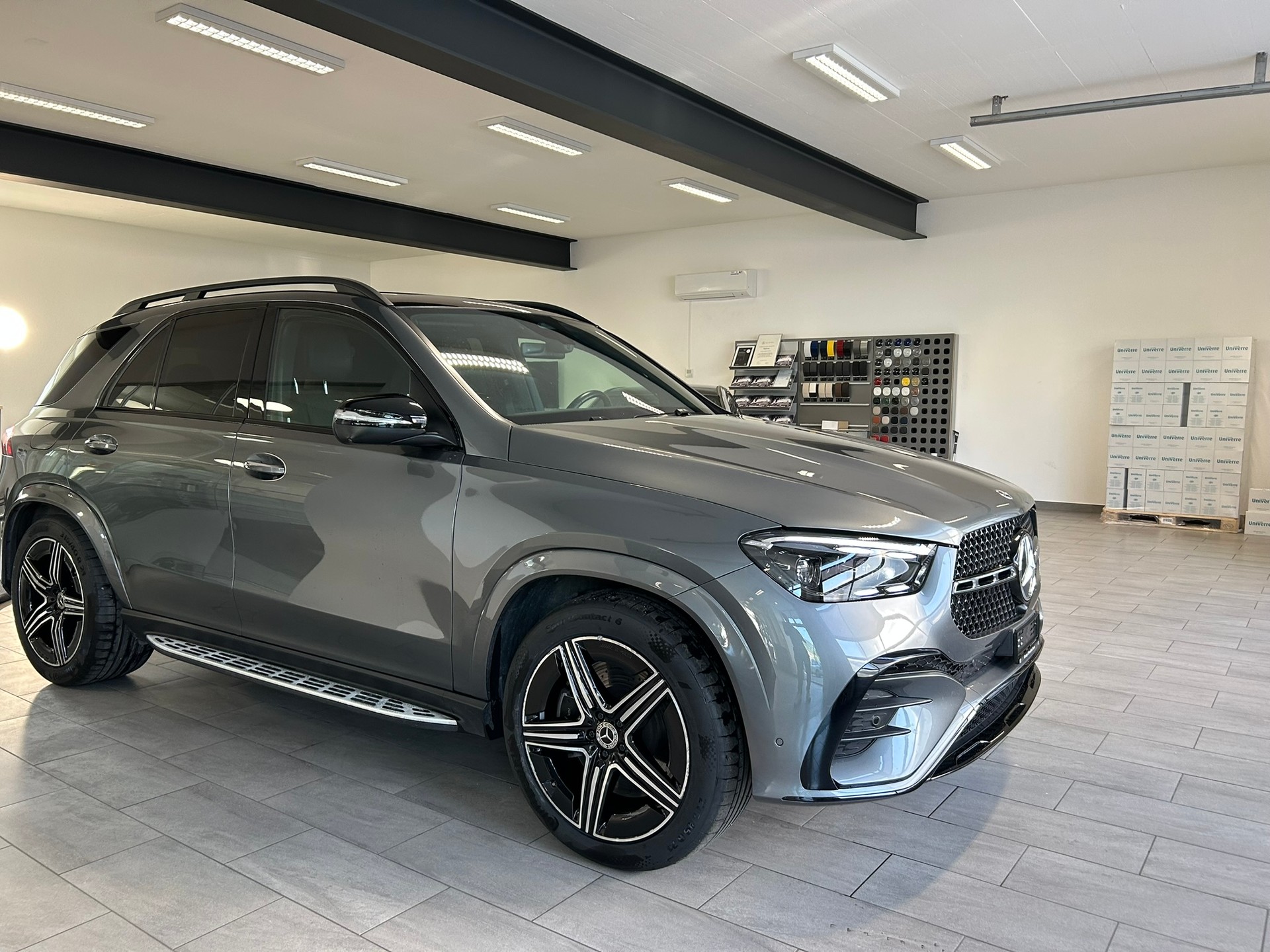 MERCEDES-BENZ GLE 450 4Matic 9G-Tronic-showroom-element-2