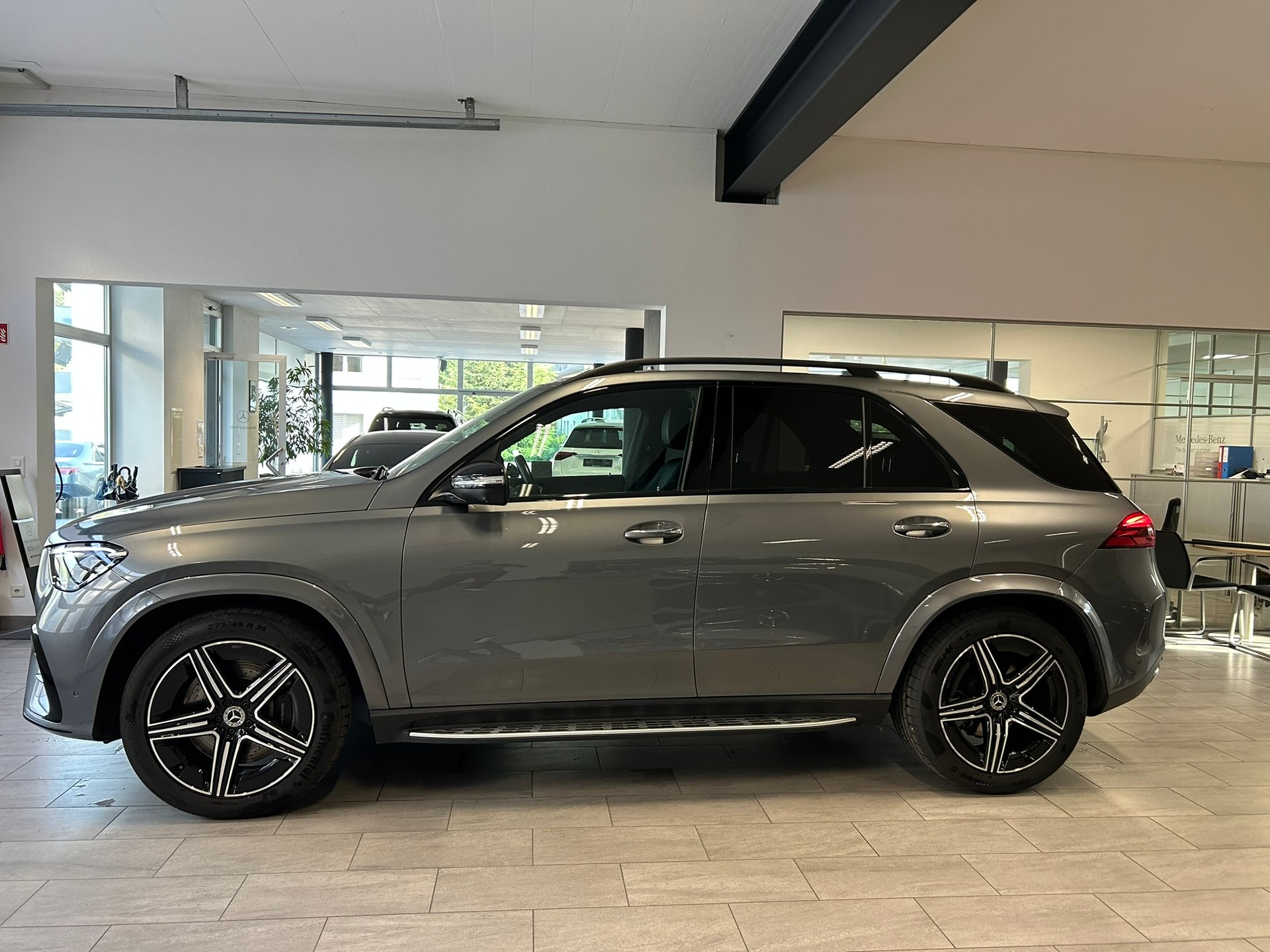 MERCEDES-BENZ GLE 450 4Matic 9G-Tronic-image-5