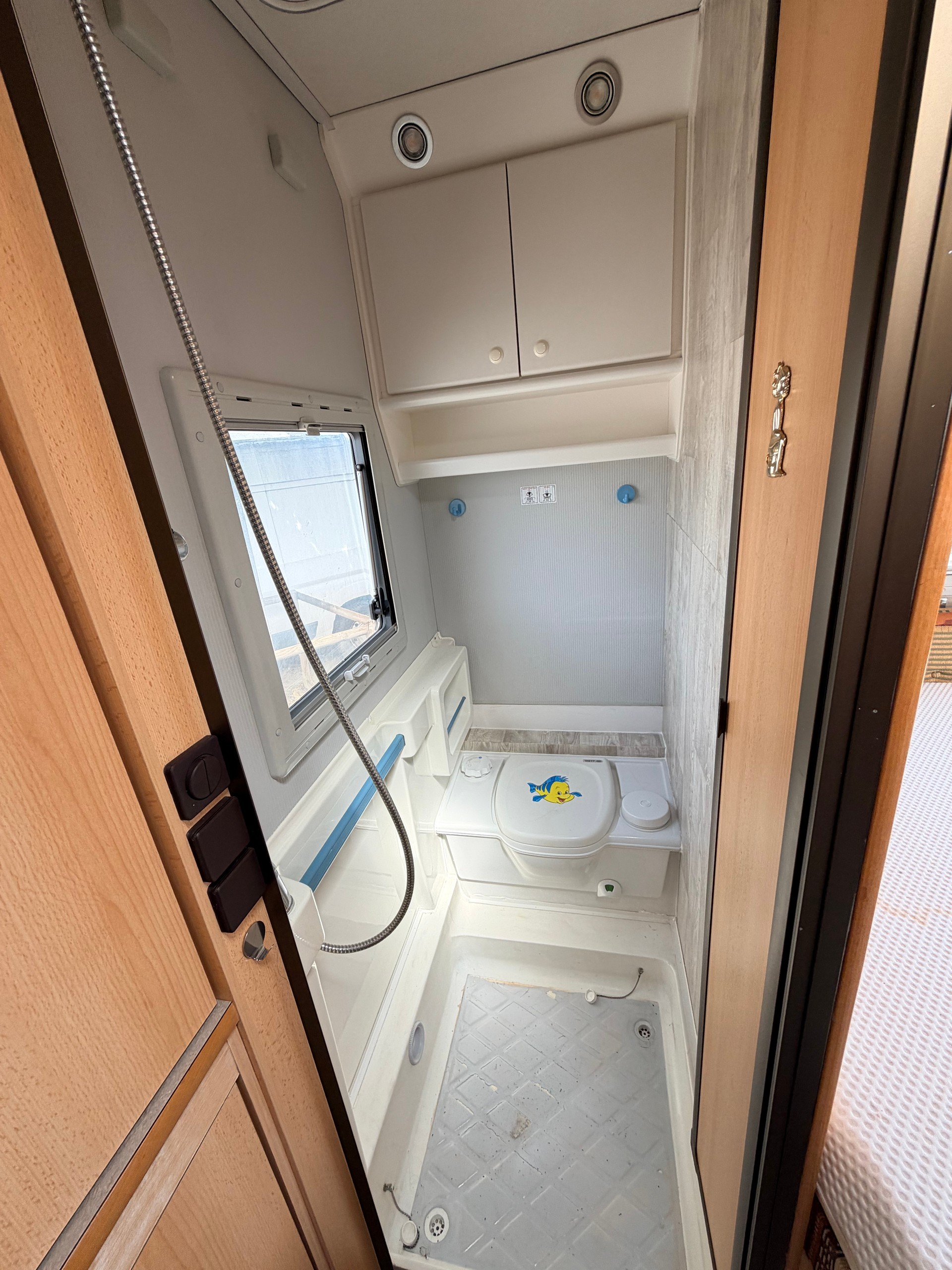 FIAT 2.8 JTD 130PS KNAUS ***Top Angebot***frisch ab MFK, ab Service-image-13