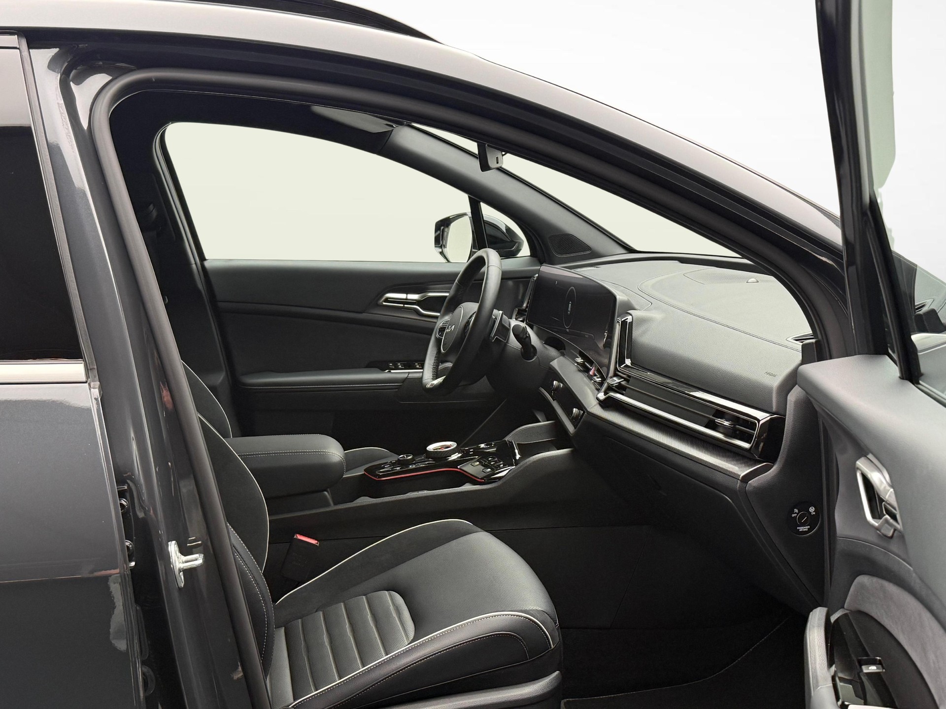 KIA Sportage 1.6 T-GDi PHEV GT-Line-image-9