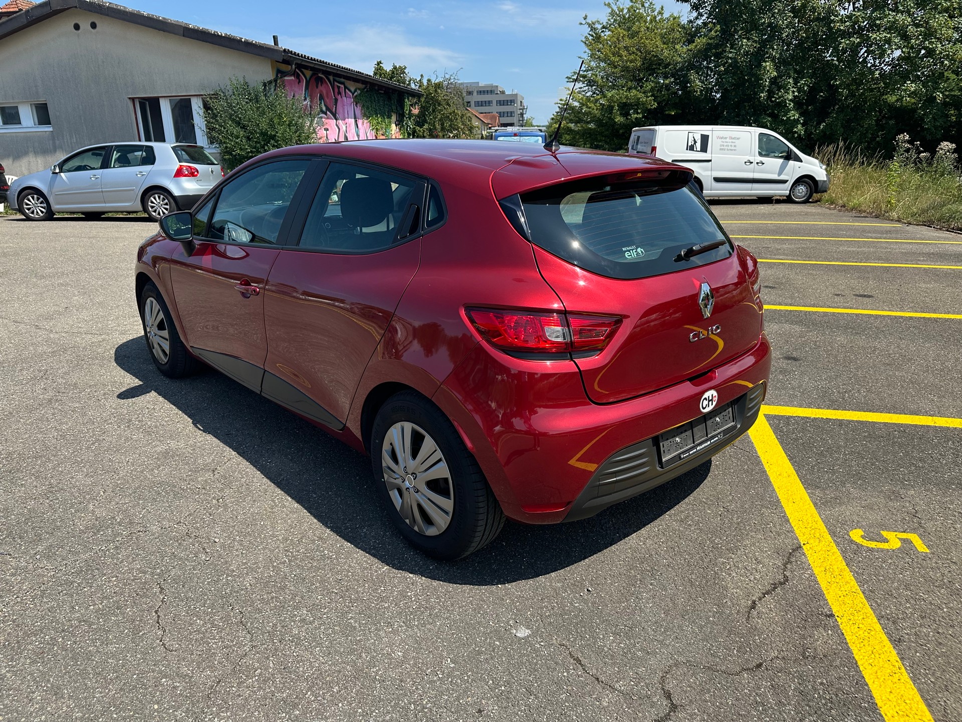RENAULT Clio 1.2 16V Zen-image-6