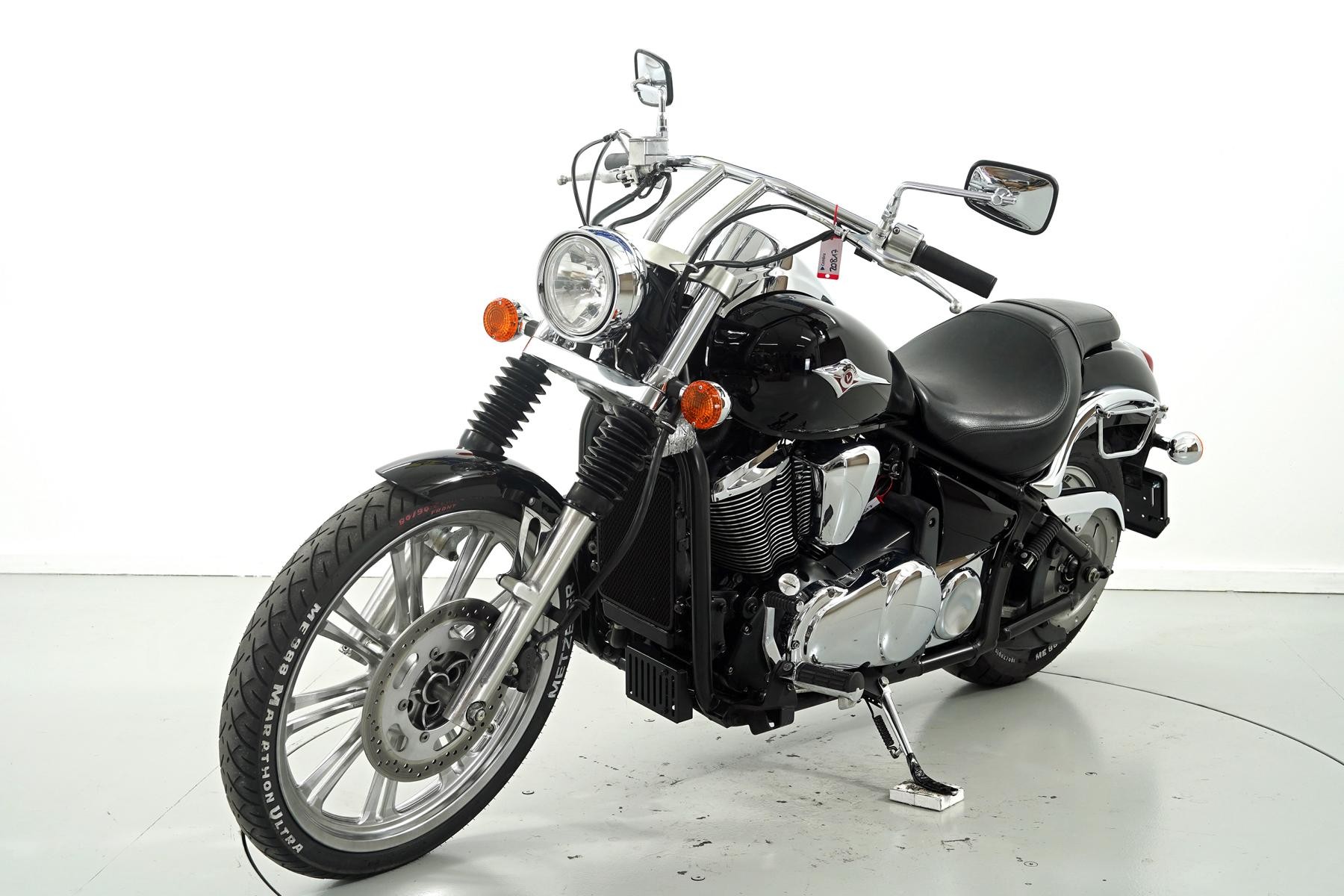 KAWASAKI VN 900 Custom-showroom-element-2