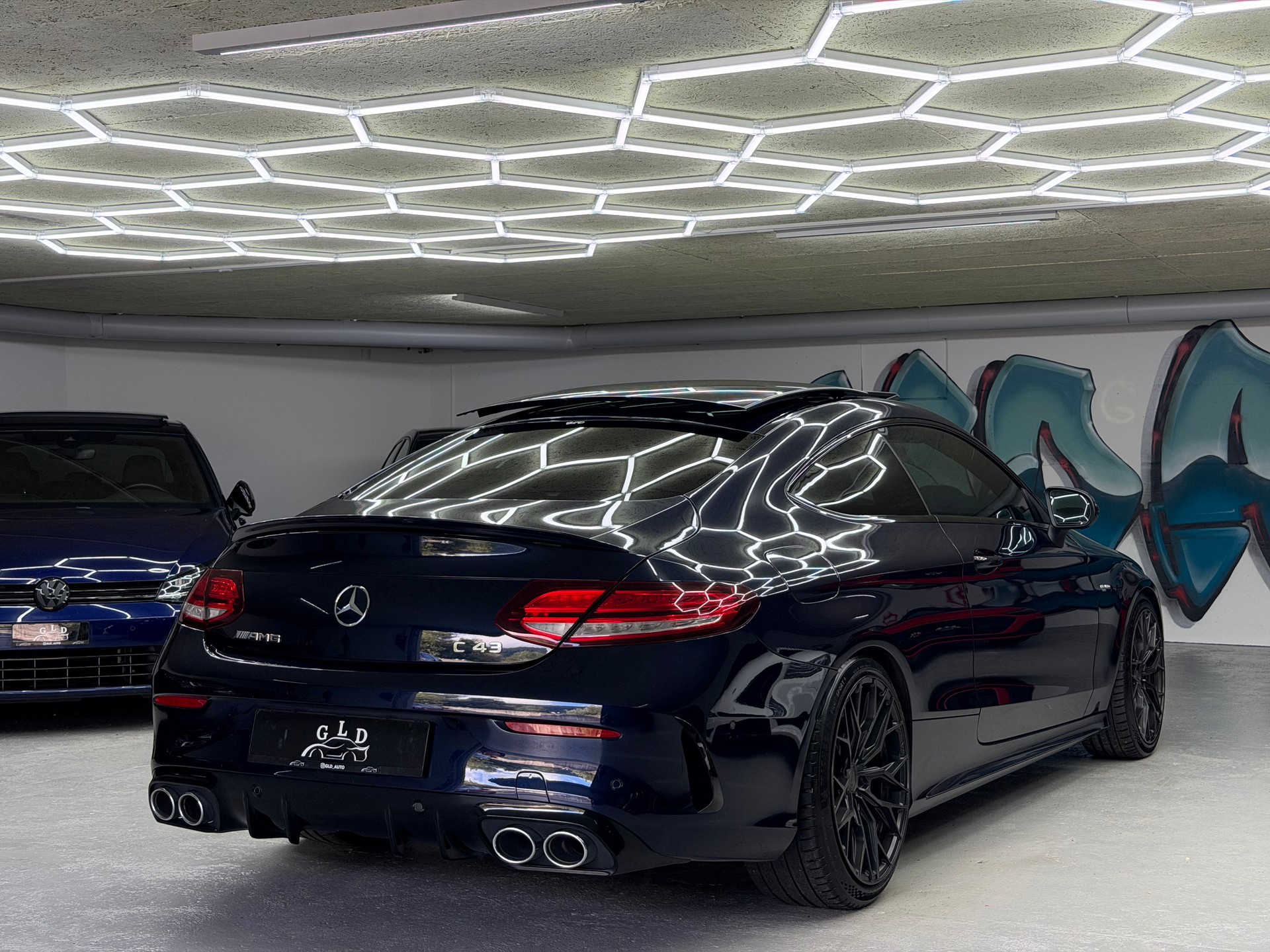 MERCEDES-BENZ C 43 AMG 4Matic Speedshift TCT 9G * H&R / 19’ Concaver wheels / Full options / CH Auto*-image-2