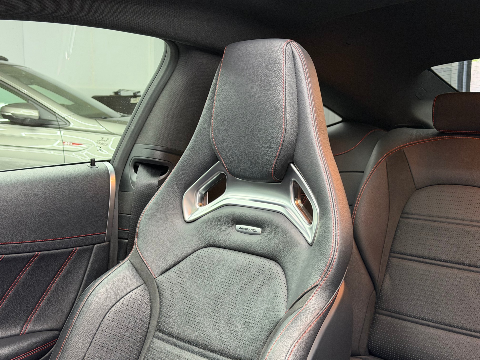 MERCEDES-BENZ C 43 AMG 4Matic Speedshift TCT 9G * H&R / 19’ Concaver wheels / Full options / CH Auto*-image-8
