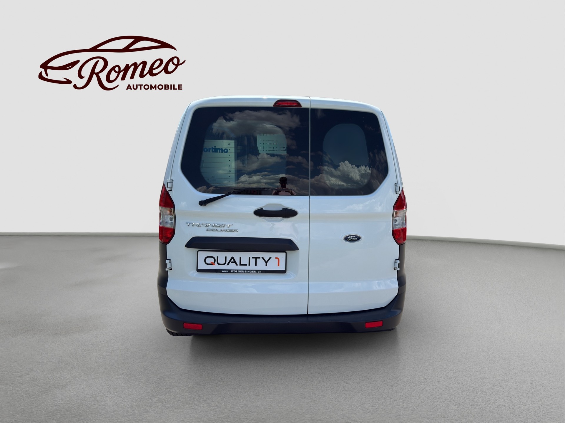 FORD Transit Courier Van 1.5 TDCi Trend ** Frisch ab MFK und Service ** 1. Hand ** Klimaanlage **-image-4