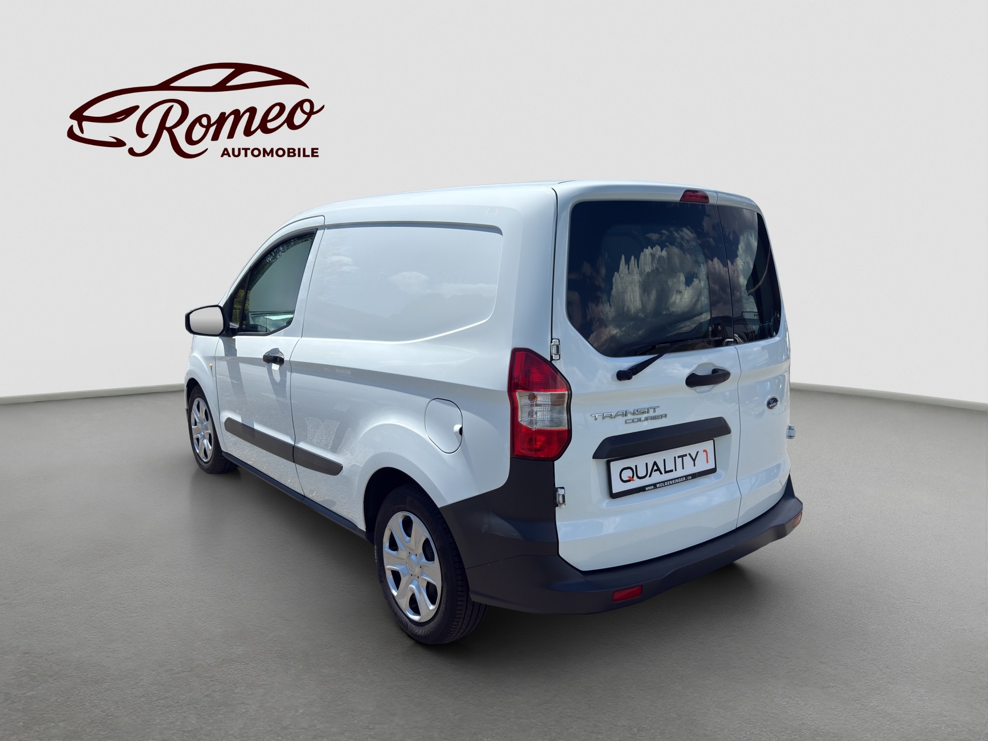 FORD Transit Courier Van 1.5 TDCi Trend ** Frisch ab MFK und Service ** 1. Hand ** Klimaanlage **-image-5
