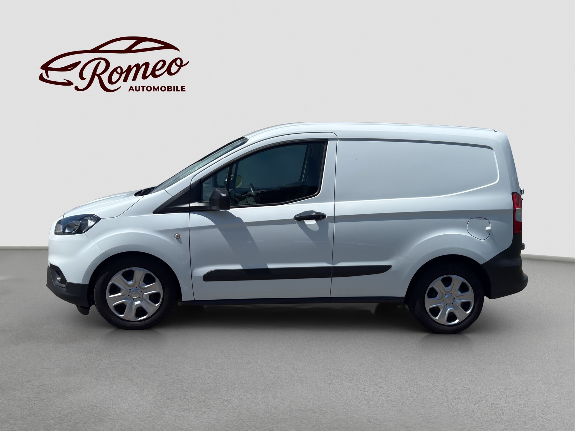 FORD Transit Courier Van 1.5 TDCi Trend ** Frisch ab MFK und Service ** 1. Hand ** Klimaanlage **-image-2