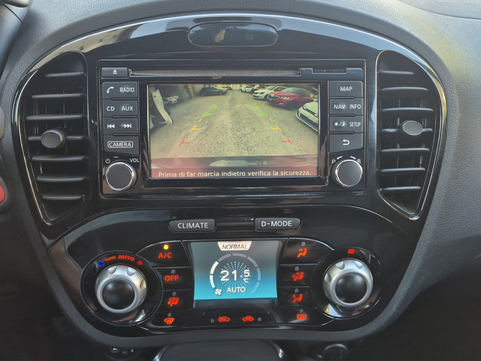 NISSAN Juke 1.2 DIG-T tekna-image-10
