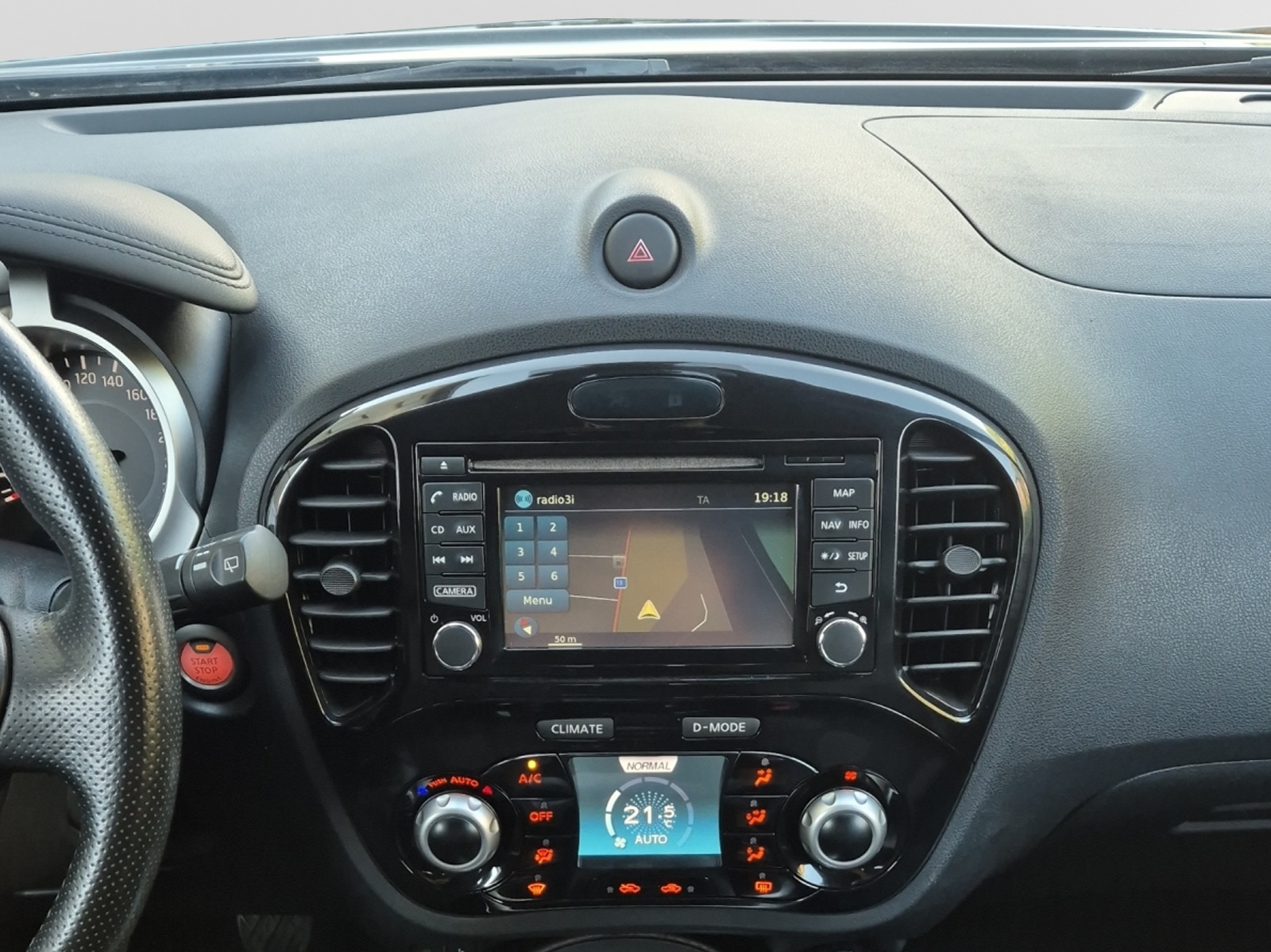 NISSAN Juke 1.2 DIG-T tekna-image-13