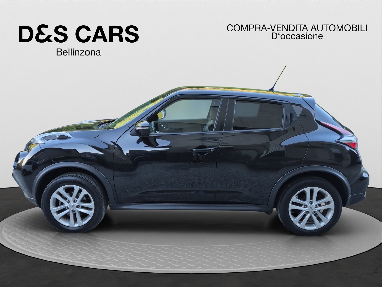 NISSAN Juke 1.2 DIG-T tekna-image-2