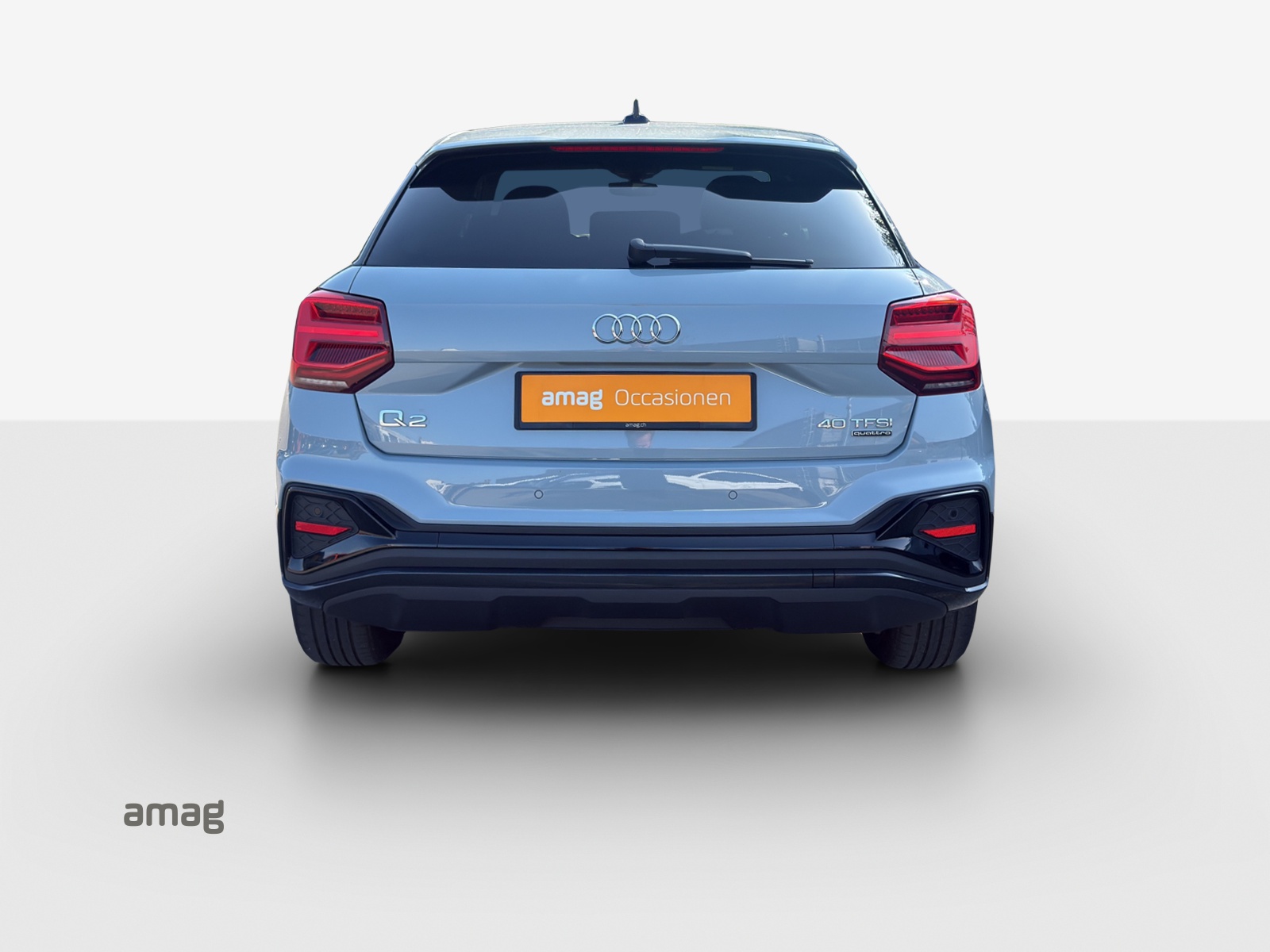 AUDI Q2 40 TFSI S line quattro S-tronic-image-3