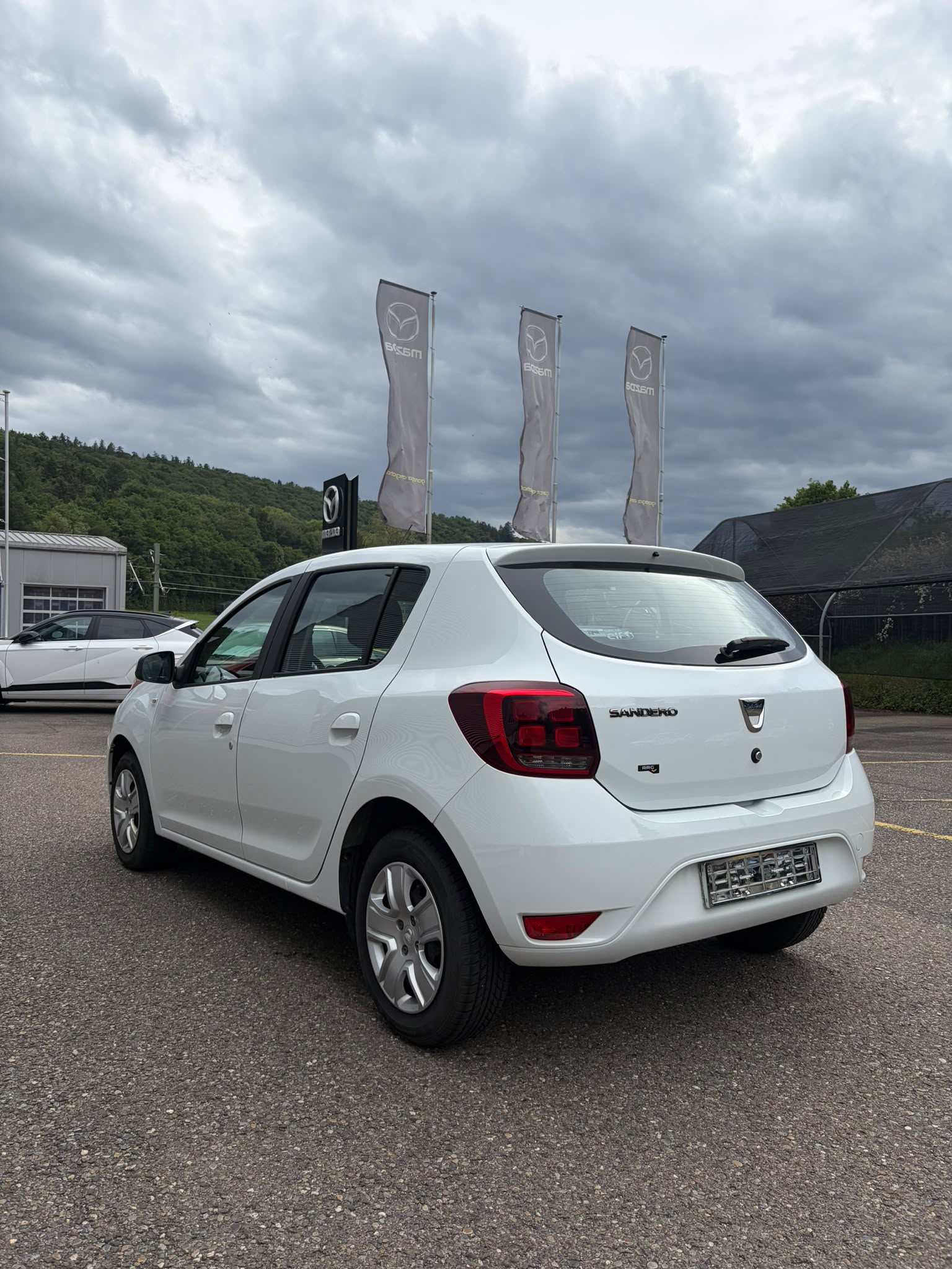 DACIA Sandero 1.0 Essential-showroom-element-1