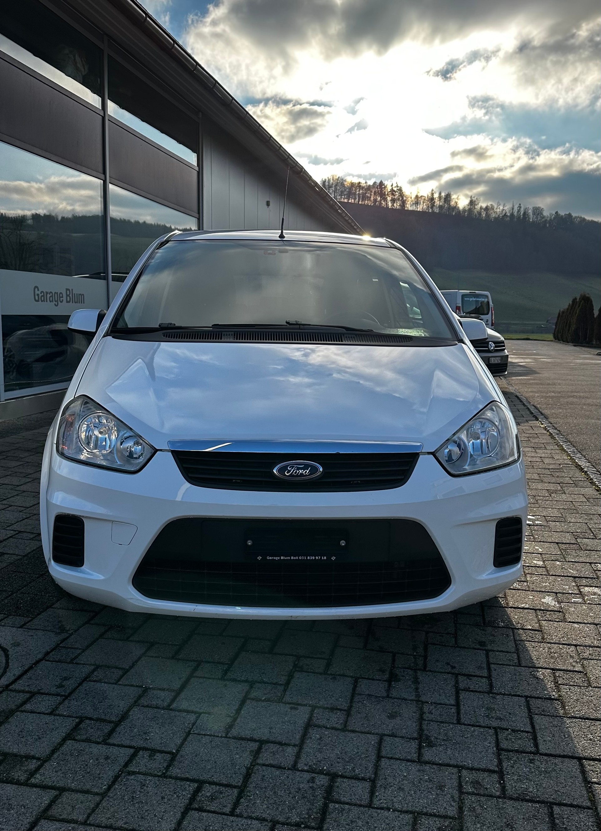 FORD C-Max 1.6 16V Carving-showroom-element-1