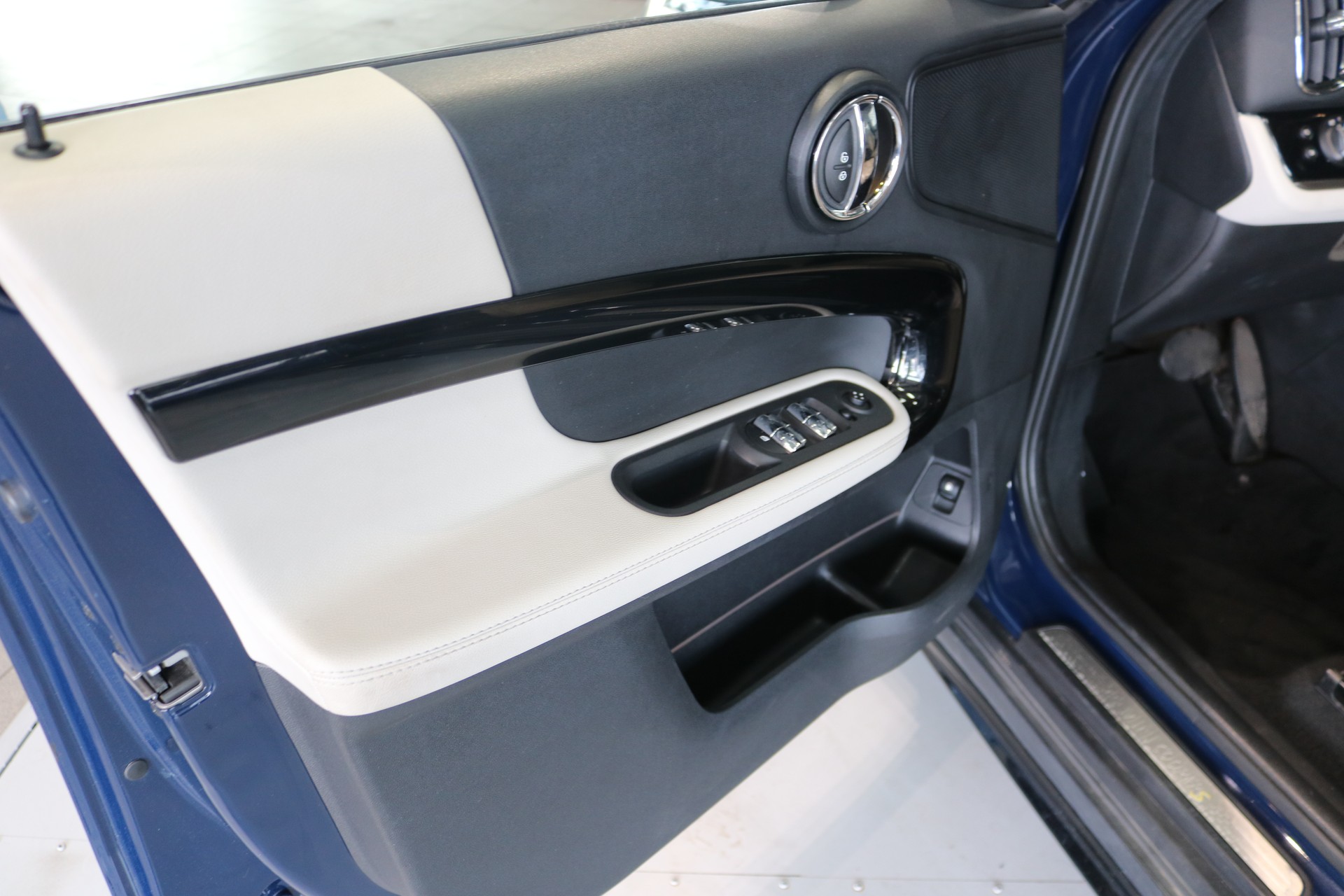 MINI Countryman Cooper S E ALL4 Steptronic-image-40