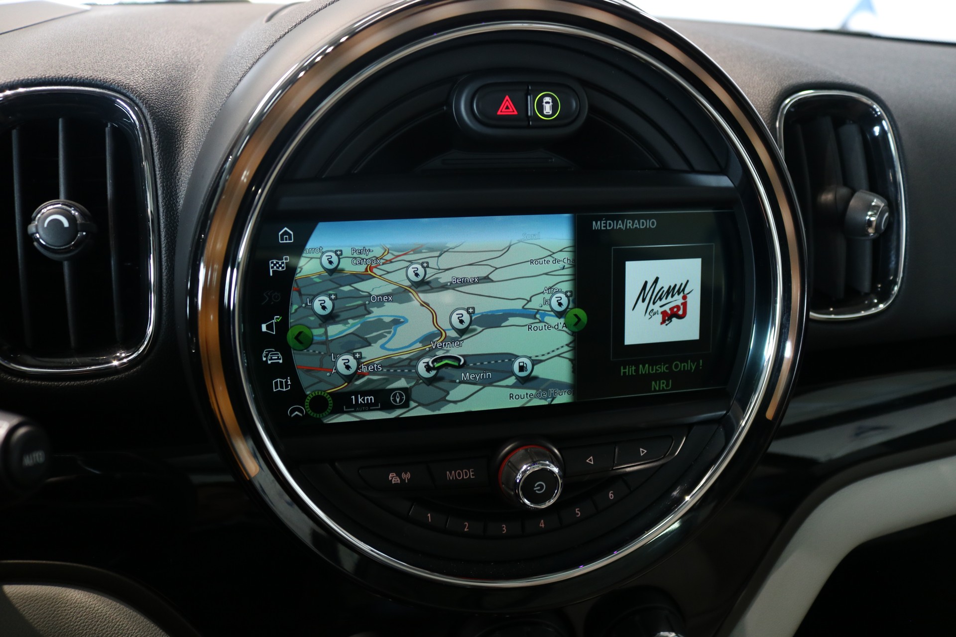 MINI Countryman Cooper S E ALL4 Steptronic-image-4