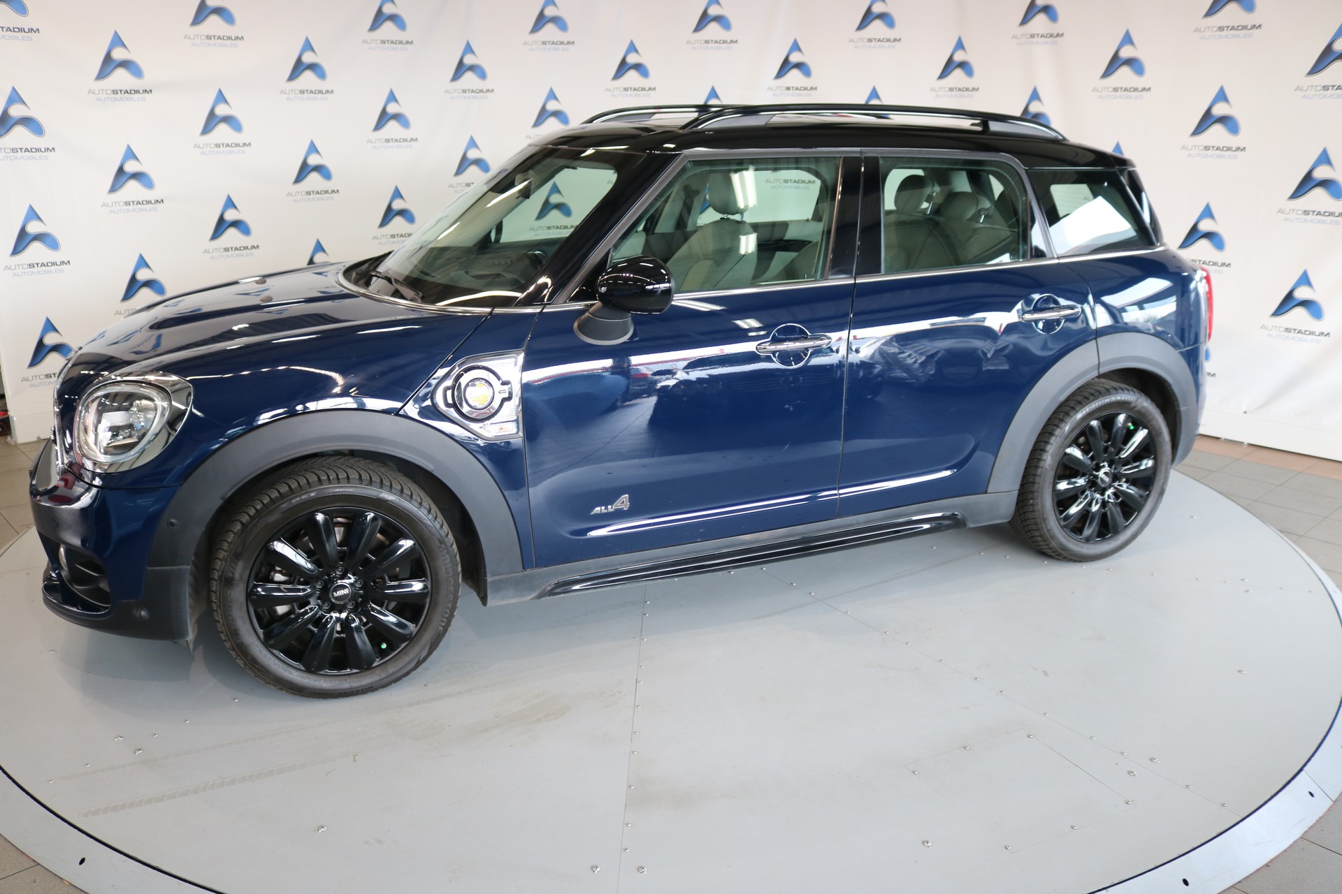 MINI Countryman Cooper S E ALL4 Steptronic-image-13