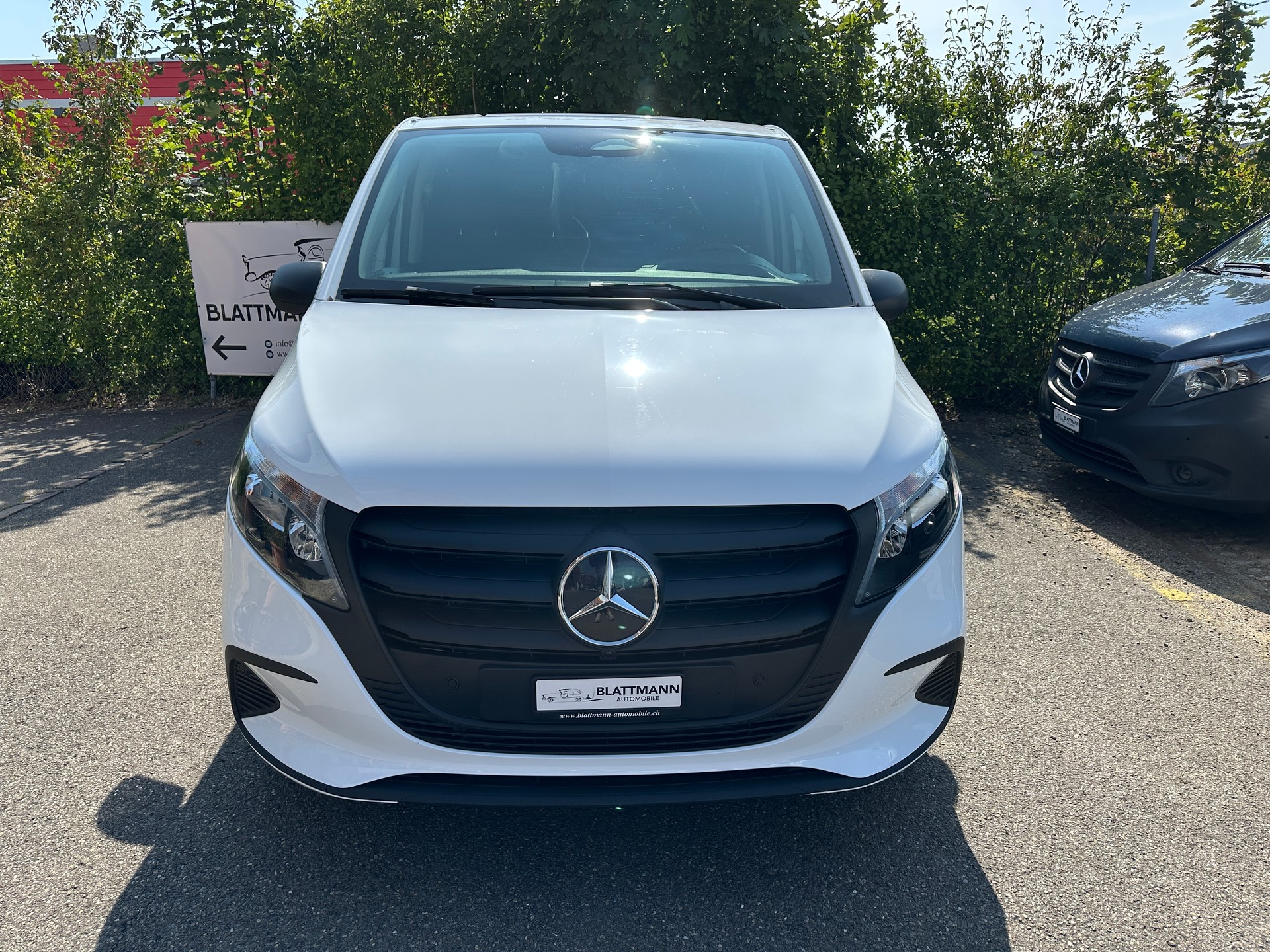 MERCEDES-BENZ Vito 114 CDI Lang Pro 9G-Tronic-image-1