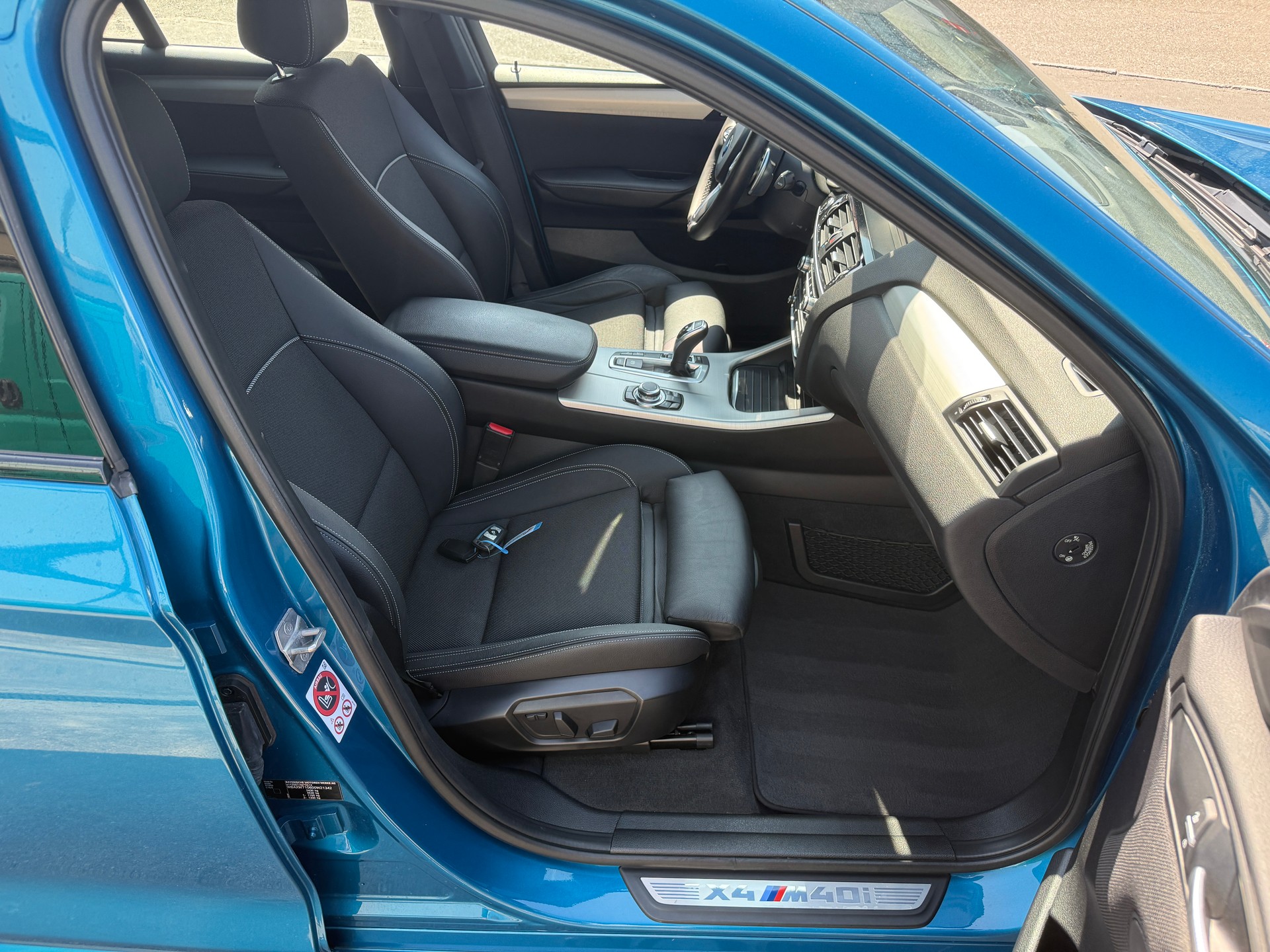 BMW X4 M 40i Steptronic-image-7