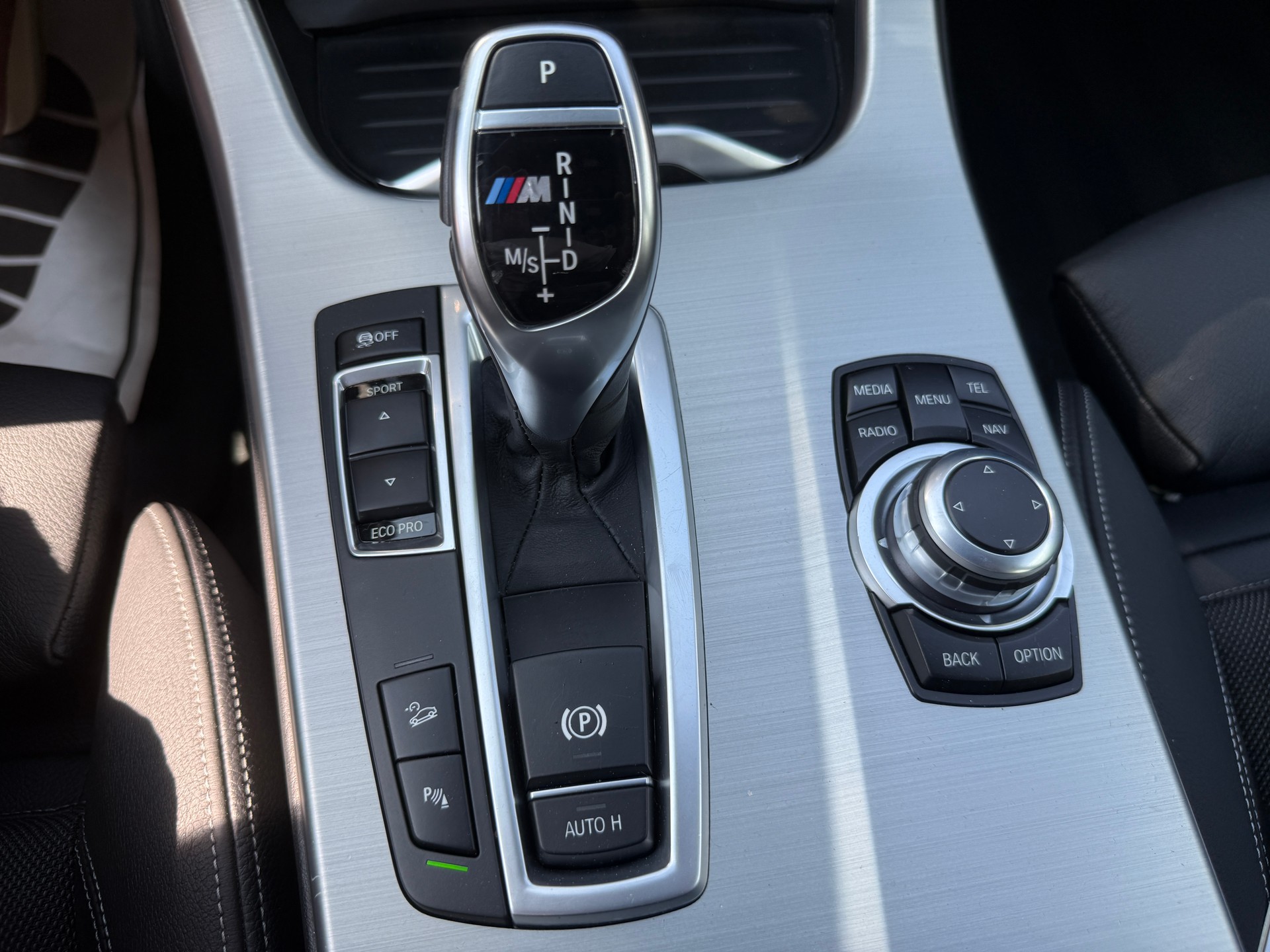 BMW X4 M 40i Steptronic-image-13